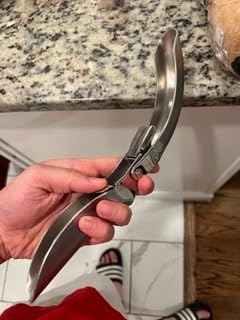 Kuhn Rikon Epicurean Garlic Press, Stainless Steel, 6.5 x 1 x 1.5 inches, Silver customer photo 2
