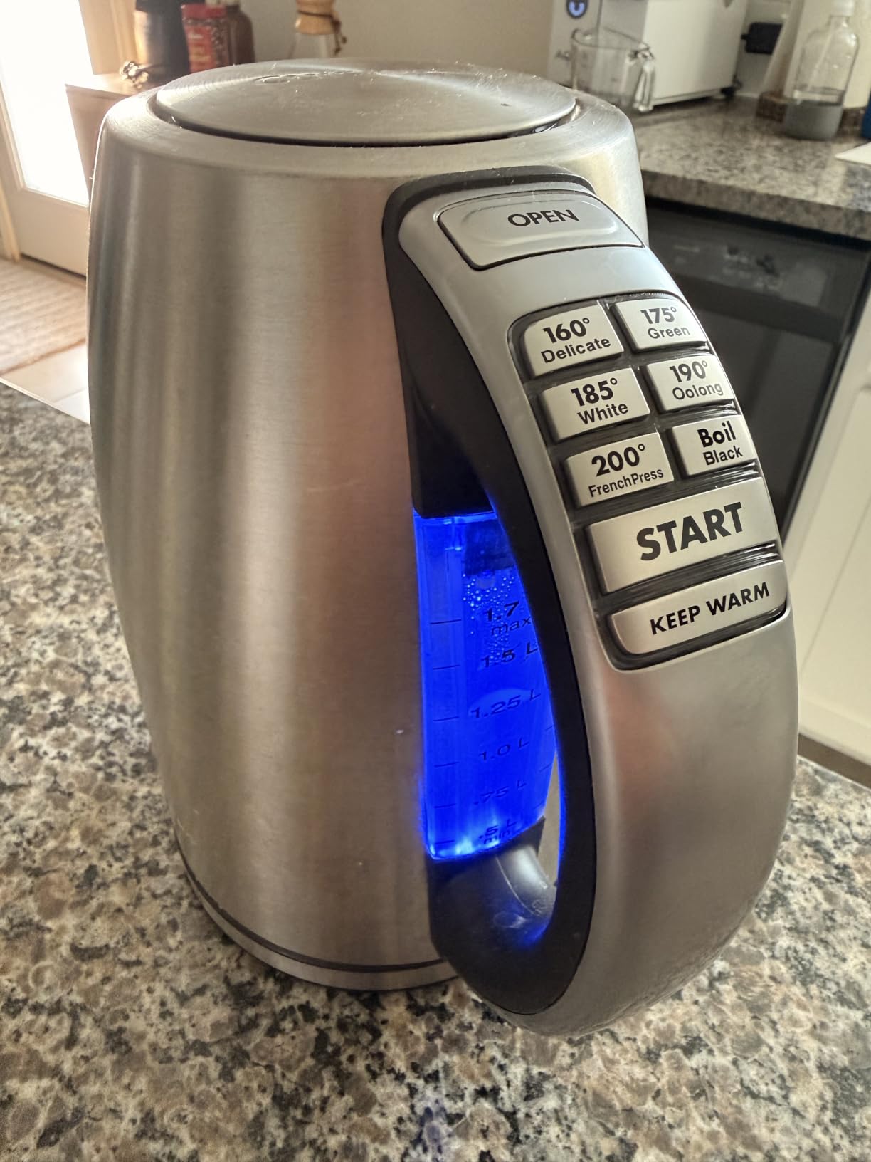 Cuisinart Electric Kettle, 1500W, 6 Temperature Presets, 1.7L, CPK-17P1 customer photo 2