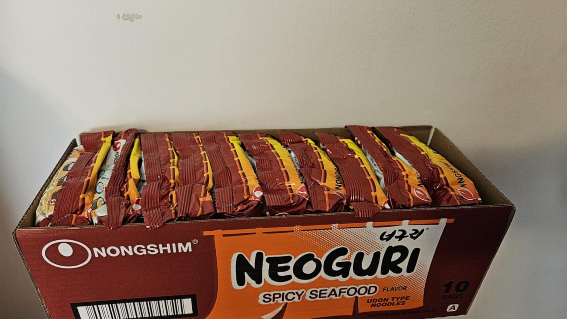 Nongshim Neoguri Spicy Seafood with Udon-Style Noodle, 4.2 Ounce (Pack of 10) customer photo 2