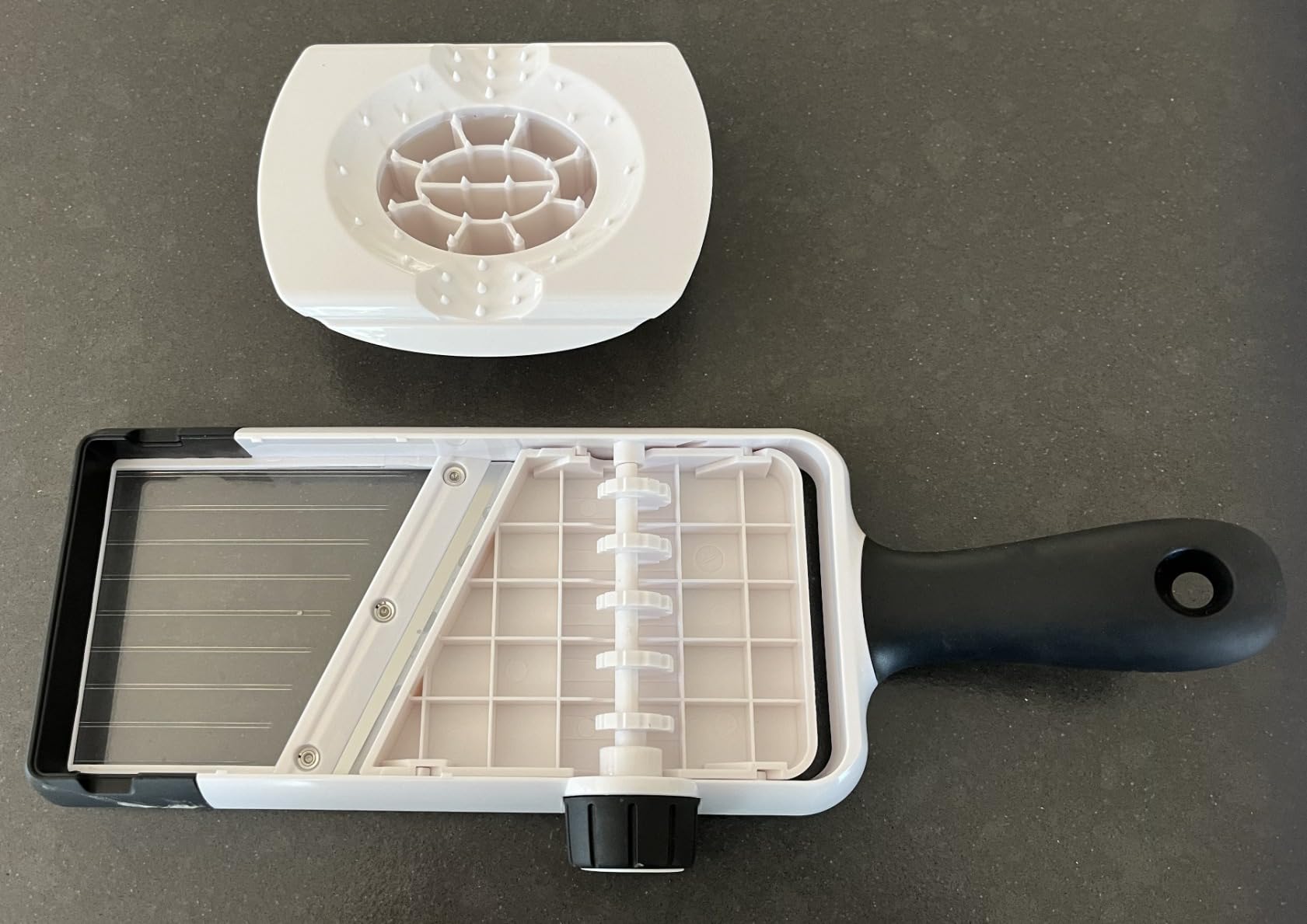OXO Good Grips Large Adjustable Handheld Mandoline Slicer customer photo 2