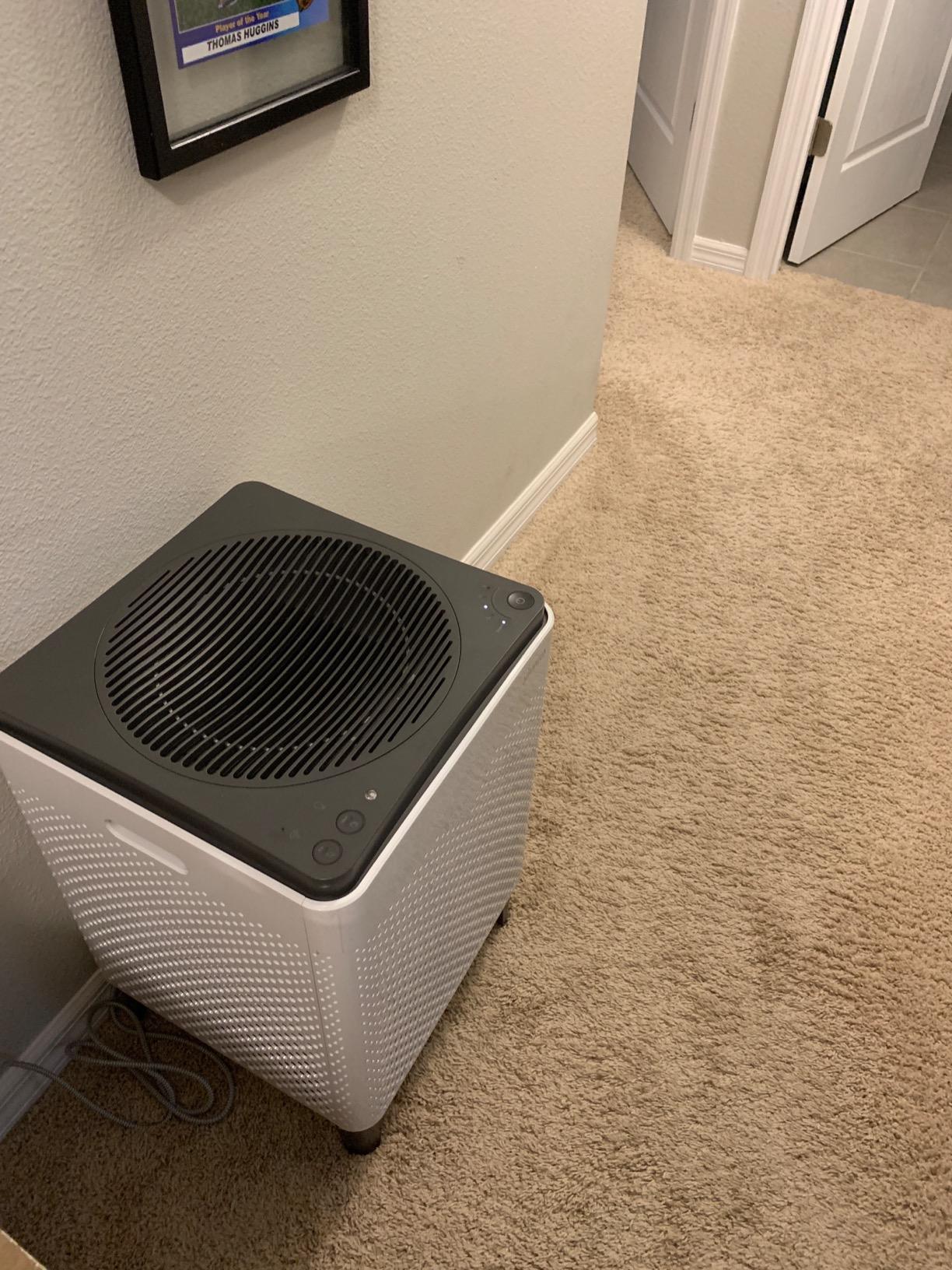 Coway Airmega 400S App-Enabled Smart Air Purifier (Covers 1,560 sq. ft.), True HEPA Air Purifier with Smart Technology, Compatible with Amazon Alexa and Google Home, White customer photo 1
