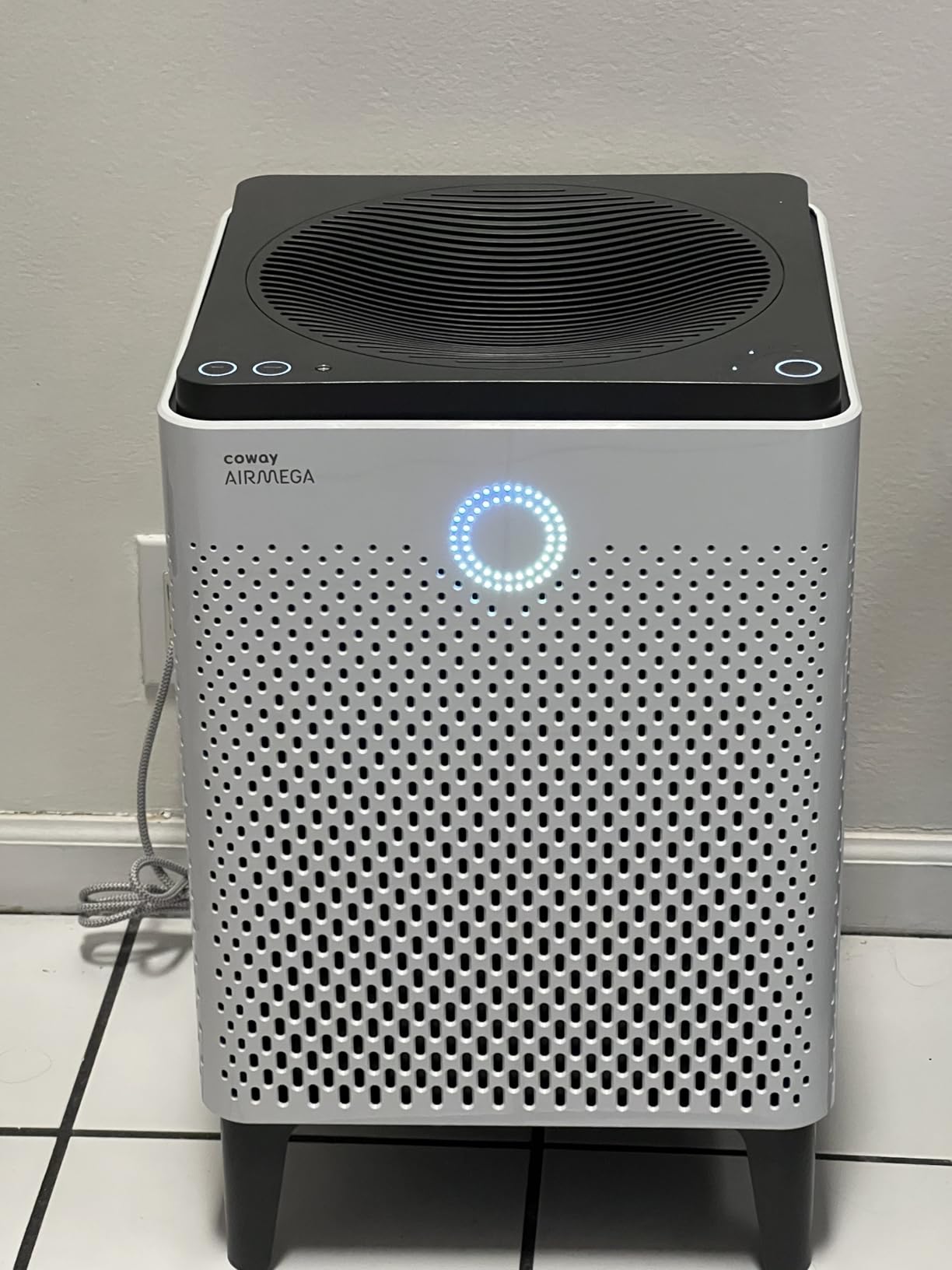 Coway Airmega 400S App-Enabled Smart Air Purifier (Covers 1,560 sq. ft.), True HEPA Air Purifier with Smart Technology, Compatible with Amazon Alexa and Google Home, White customer photo 2