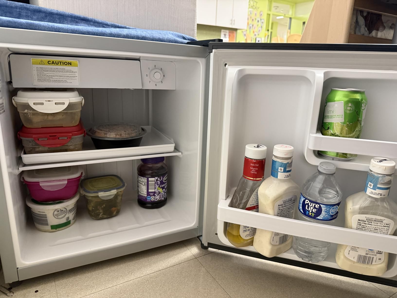 BLACK+DECKER 1.7 Cu. Ft. Compact Refrigerator, ENERGY STAR Certified, Single Door Mini Fridge with Chiller Compartment, Personal Fridge for Home or Dorm Room, R600a Refrigerant, BCRK17W, White customer photo 1
