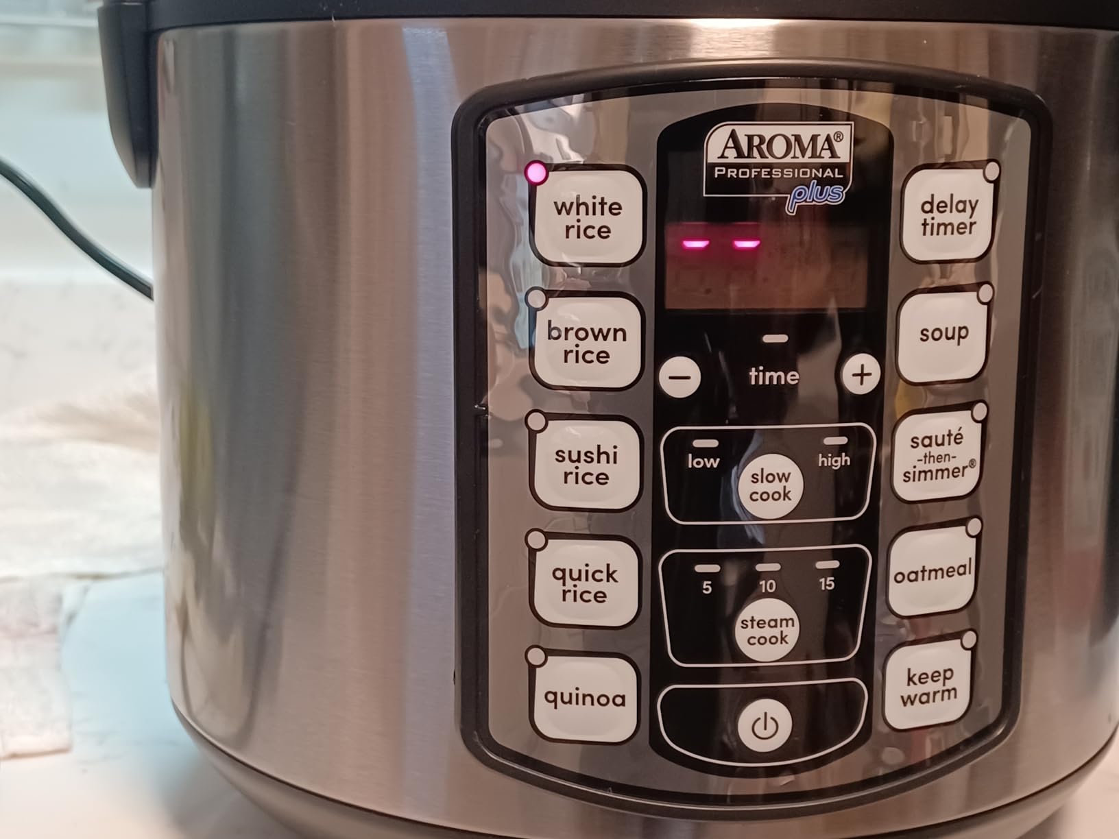 Aroma Housewares Professional Plus ARC-5000SB 20 Cup (Cooked) Digital Rice Cooker, Food Steamer, Slow Cooker, Stainless Exterior/Nonstick Pot, Silver, Black, 10-cup uncooked/20-cup cooked/4QT customer photo 2