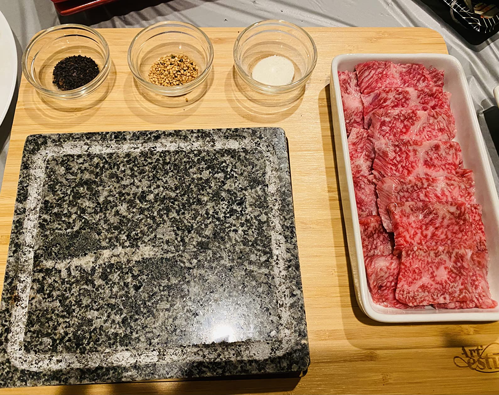Artestia Hot Stone Steak Cooking Set - 2 Natural Granite Grill Stones + 1 Bamboo Tray + 1 Salad Plate & 3 Sauce Bowls - Indoor/Outdoor BBQ Sizzling Steak & Seafood Grilling Gift customer photo 2