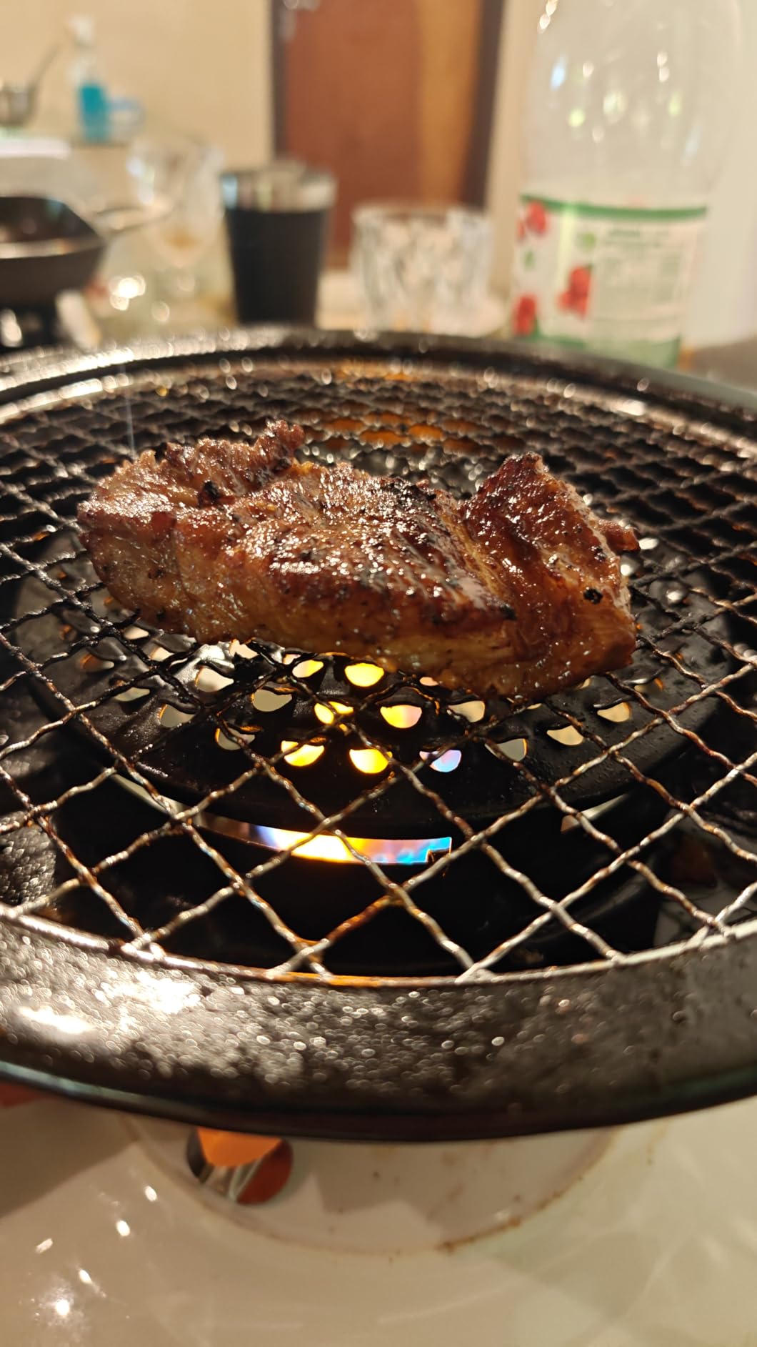 Iwatani Korean Cookware Aburi Stove Top Grill Pan, Black, (CB-P-AM3) customer photo 2