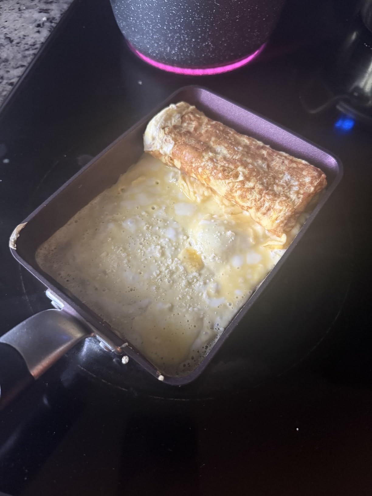 TECHEF - Tamagoyaki Japanese Omelette Pan/Egg Pan Skillet, PFOA-Free, Dishwasher Safe, Induction-Ready, Made in Korea (Black/Medium) customer photo 2