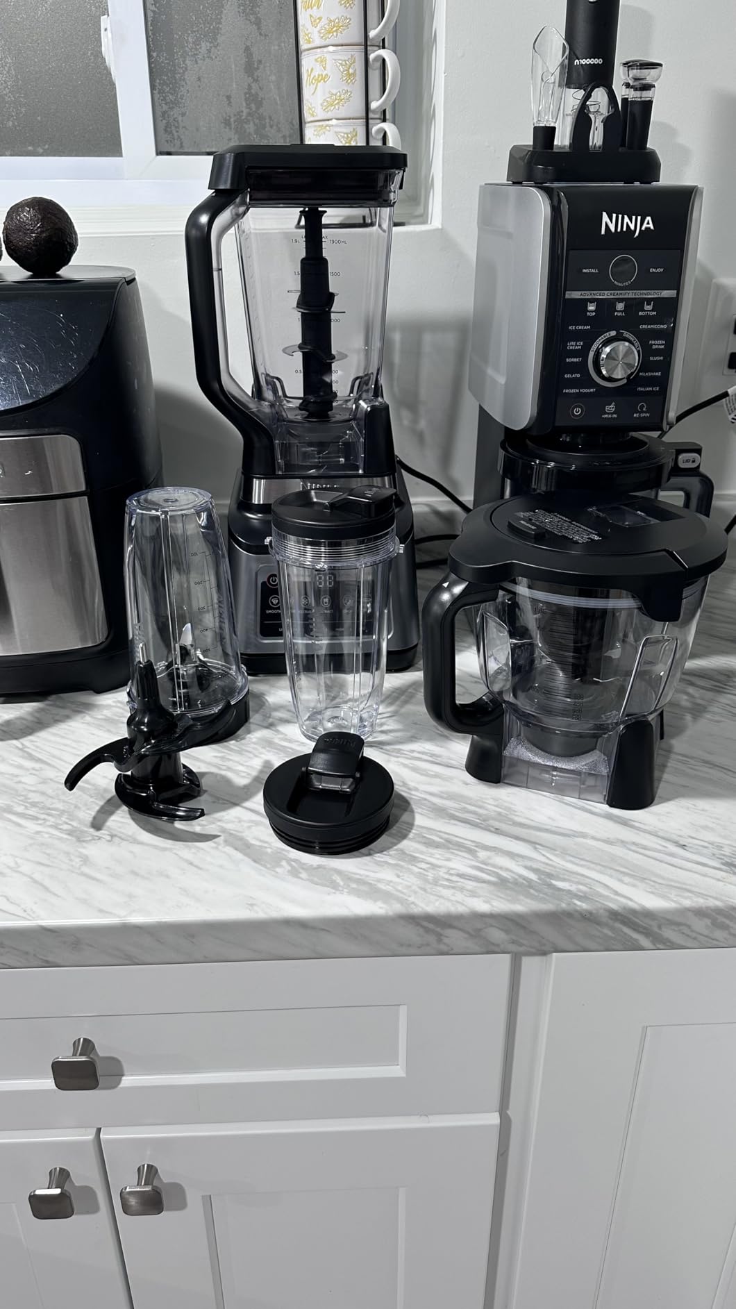 Ninja BN801 Professional Plus Kitchen System, 1400W, 5 Auto-iQ Functions, Grey customer photo 2