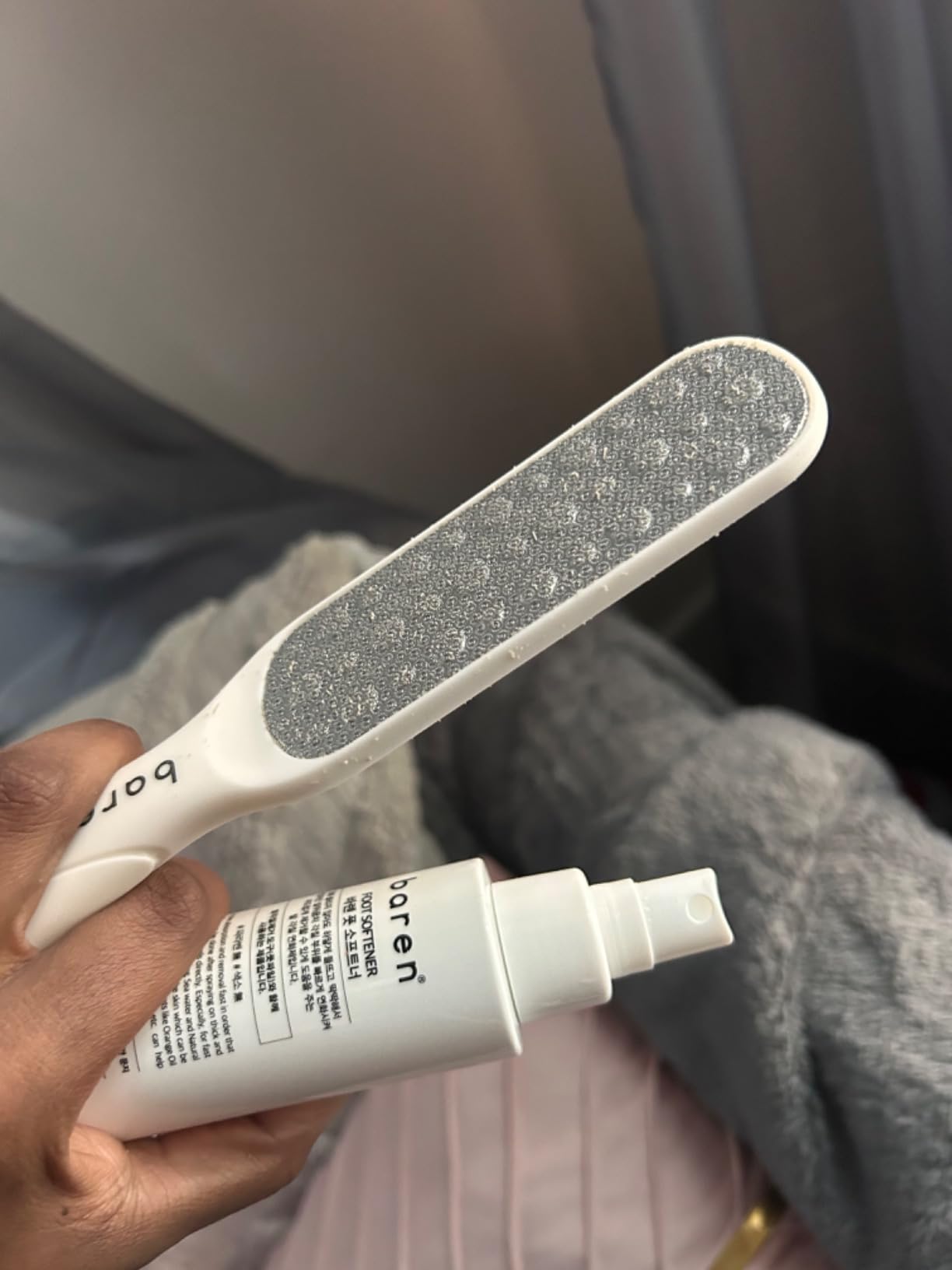 Baren Foot Callus Remover Kit | 1-Min Spray & Peel | 13 Naturally Derived Ingredients | Professional Level Gentle Removal of Dead Skin | Premium Grade Stainless Steel | 3.3oz Callus Peeling Spray + Foot File customer photo 2