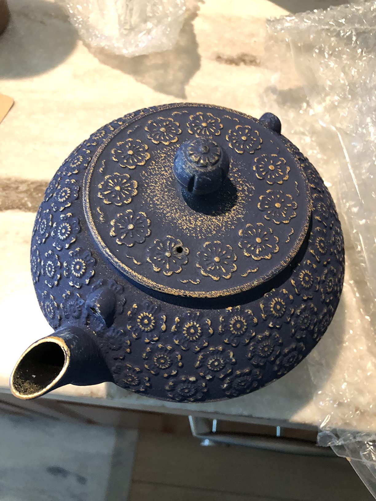 Cast Iron Tea Kettle, Japanese Tetsubin Teapot Coated with Enameled Interior, Durable Cast Iron Teapot with Stainless Steel Infuser for Stovetop Safe(1000ml/34oz) customer photo 2