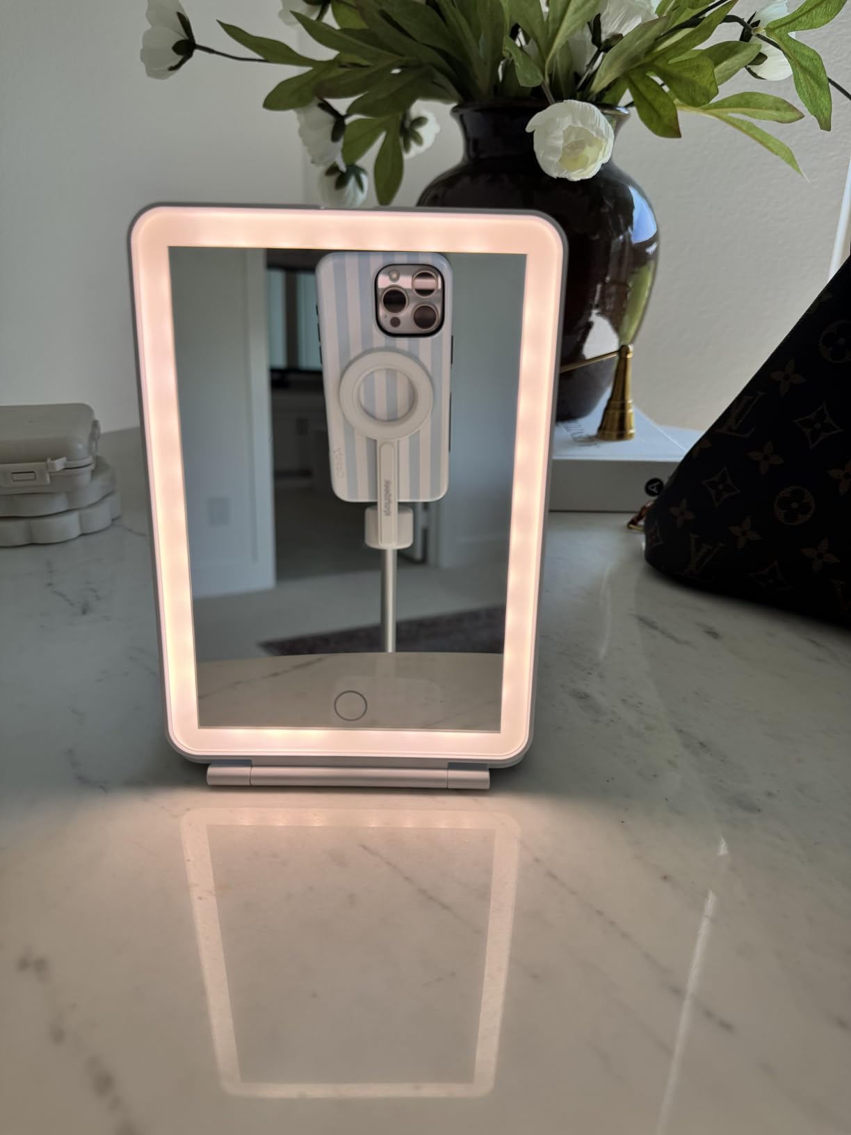 FUNTOUCH Rechargeable Travel Makeup Mirror with 72 Led Lights, Portable Lighted Beauty Mirror, 3 Color Lighting, Dimmable Touch Screen, Tabletop LED Folding Cosmetic Vanity Mirror customer photo 1