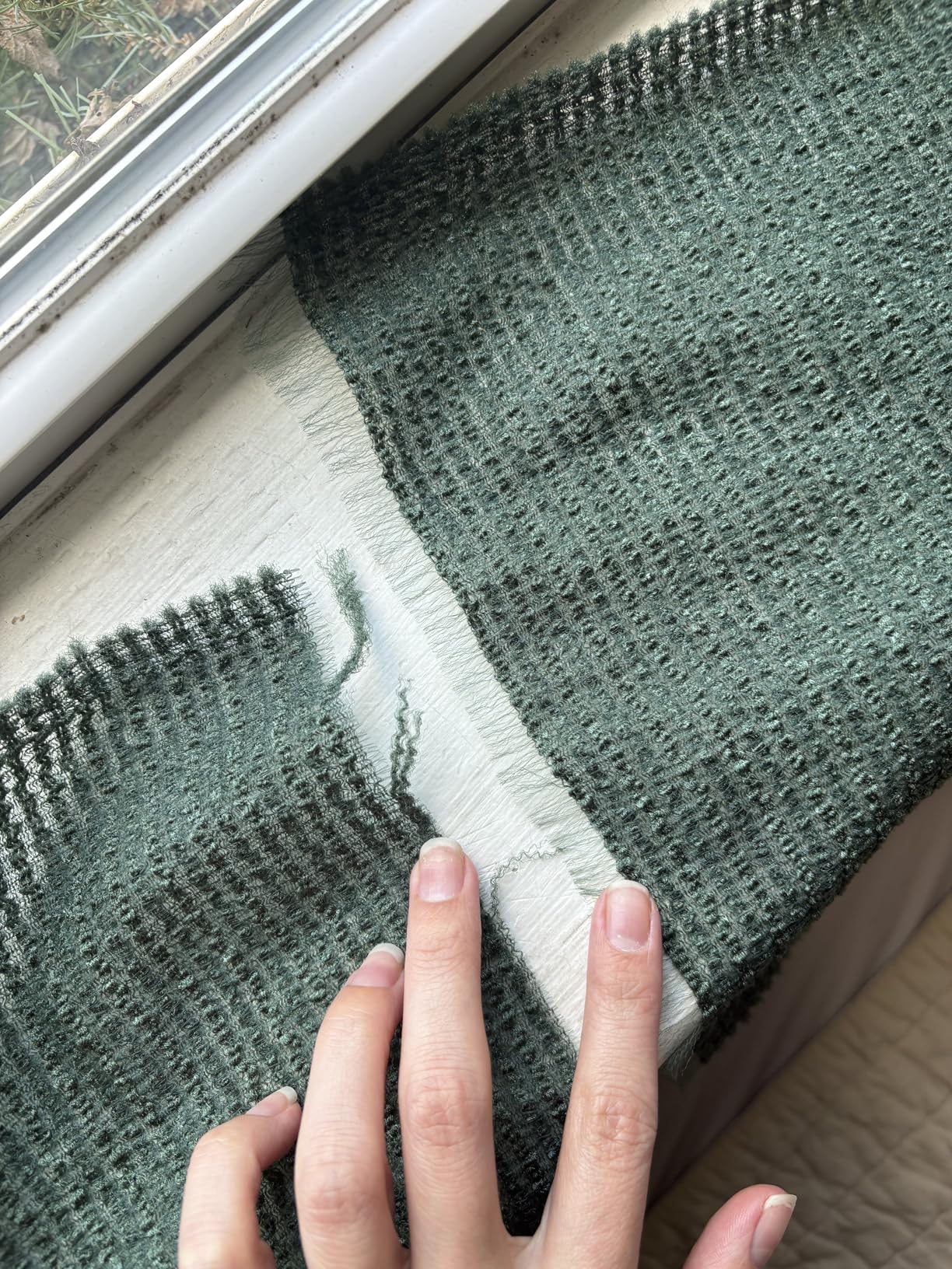 GOSHI Exfoliating Shower Towel - Long Body Scrubber for Back Acne, KP & Smooth Skin - Durable Rip-Resistant Weave, Quick-Dry Nylon Washcloth - Ethically Crafted in Gunma, Japan - Grey customer photo 2