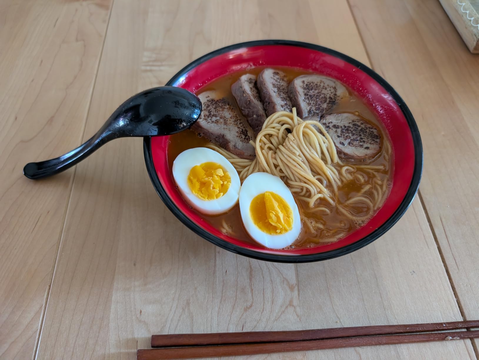 Unbreakable Ramen Bowl Set with Chopsticks and Spoon: 2 large Japanese Style Melamine Ramen Bowls, Dipping Bowls and Chopstick Stands for Asian Pho Soup Thai Miso Udon Wonton (2 Bowl Set, Red-Black) customer photo 1