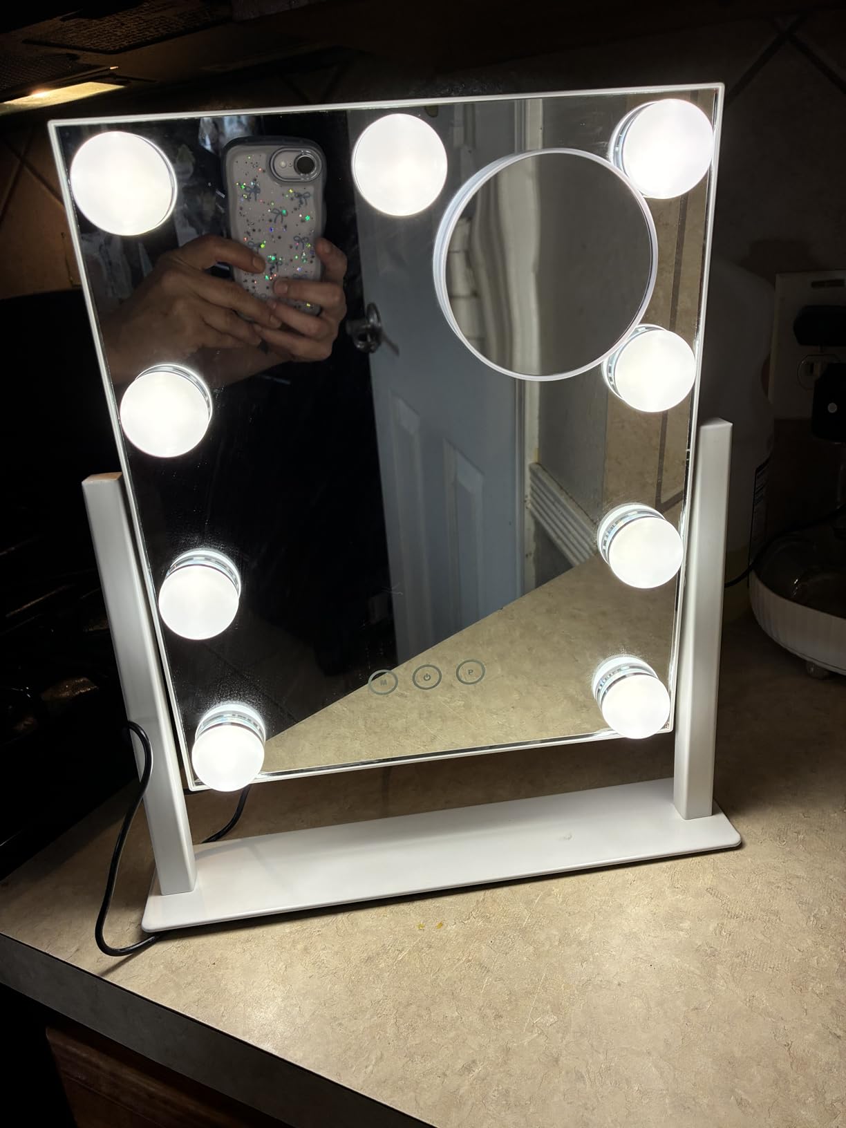 Vanity Mirror with Lights, Makeup Mirror with Lights, 3 Color Lighting Modes Detachable 10X Magnification Mirror Touch Control, 360 Rotation, White customer photo 1