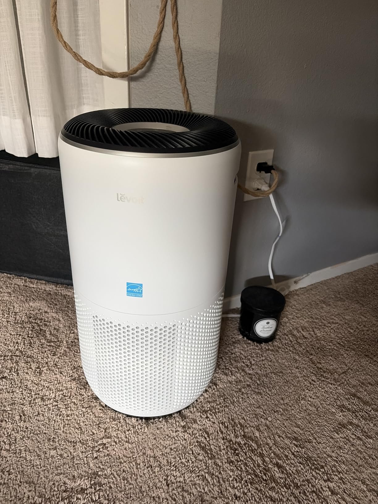 Levoit Smart Air Purifiers for Home Large Room Up to 1733 Ft² Core 400S-P | HEPA Sleep Mode, AHAM VERIFIDE, Auto Mode, Air Quality Monitor, 3-in-1 Filter For Pet Allergy, Smoke, Dust, ChildLock, White customer photo 2
