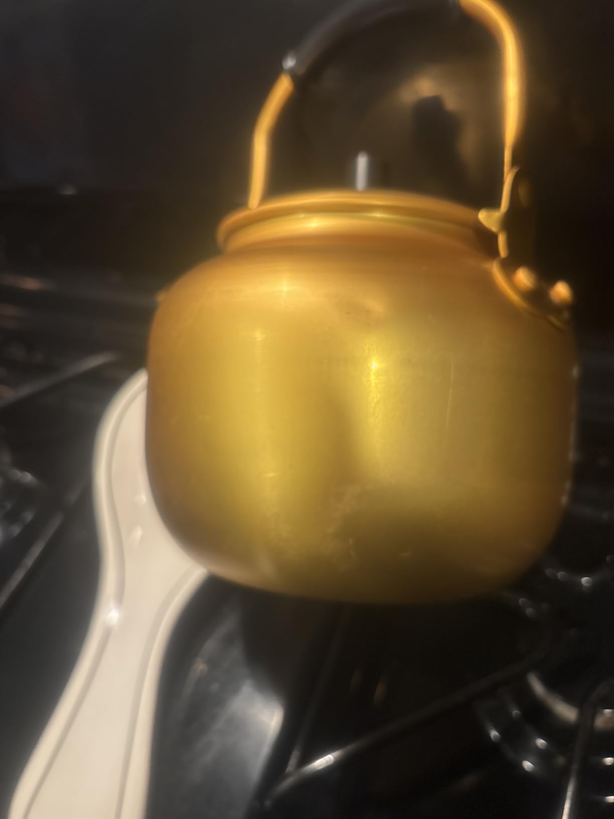 DOITOOL 2 Quart Stainless Steel Tea Kettle Stovetop, Teapot for Stovetop with Ergonomic Handle, Golden Tea Pot Korean Kettle for Coffee Hot Water Boiler for Induction Gas customer photo 1