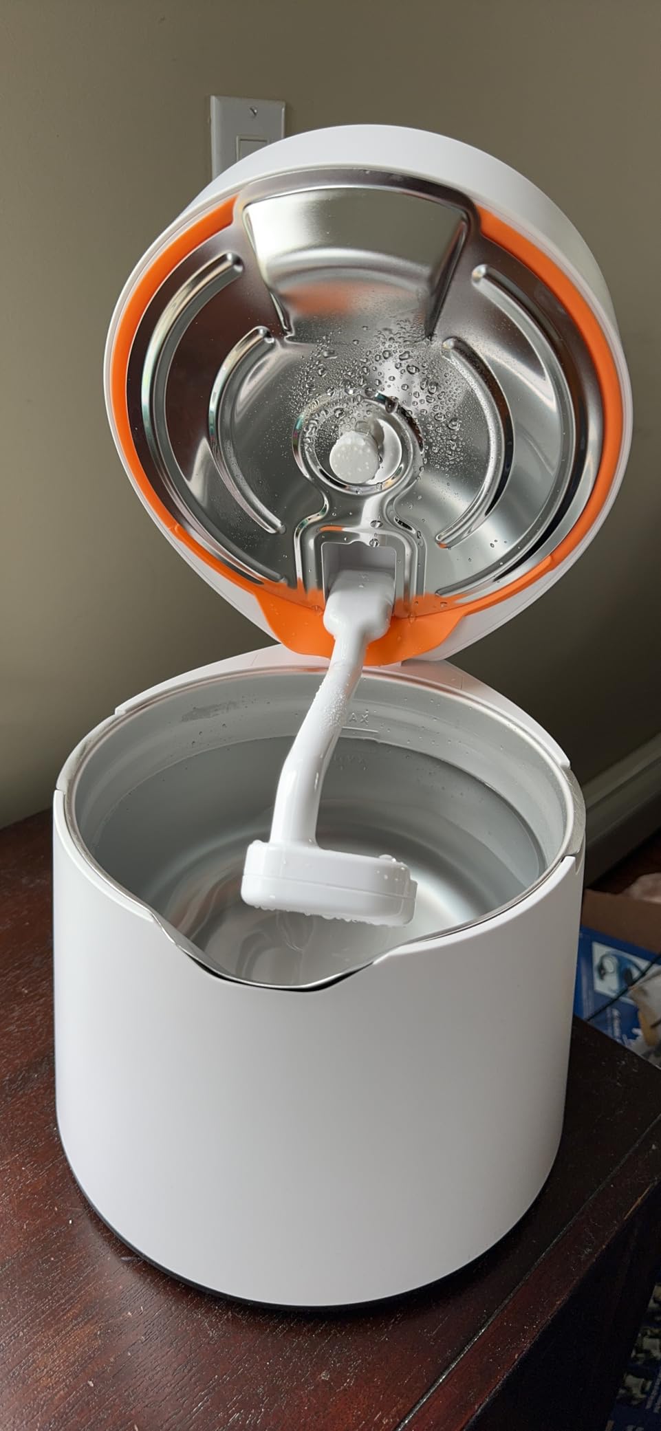 Carepod One Stainless Steel Humidifier for Large Room, Quiet & Safe for Baby, Only 3 Washable Parts & Easy to Clean, Ultrasonic Cool Mist Humidifiers for Bedroom, Filter-Free, Lasts 30Hrs (1Gal/4L) customer photo 1