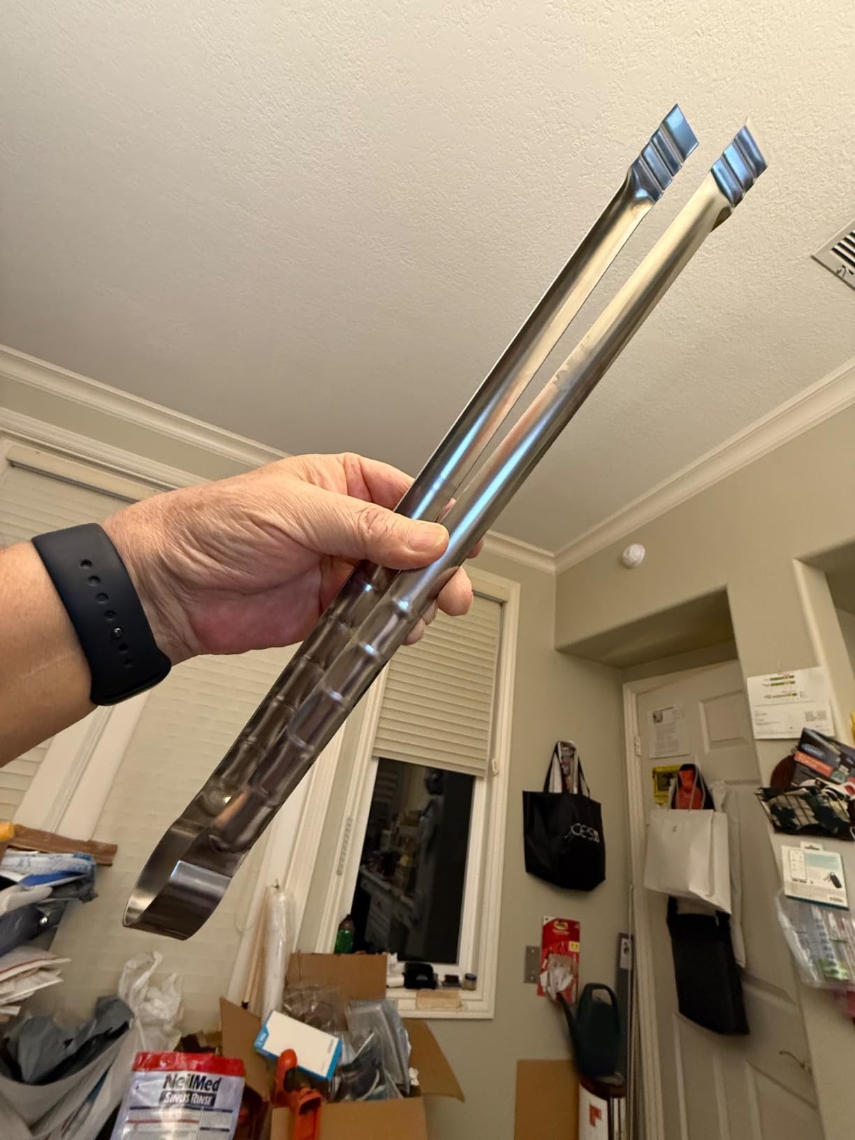 (Florian) Multi Proposal 10.04 Inch Tongs High strength stainless steel, Bounds Spring, Smooth Edge For food, BBQ, Bulgogi, Cooking, Outdoor, Korean Kitchen Gadget Tools, Utensils (Blue Large 2 Pcs) customer photo 2