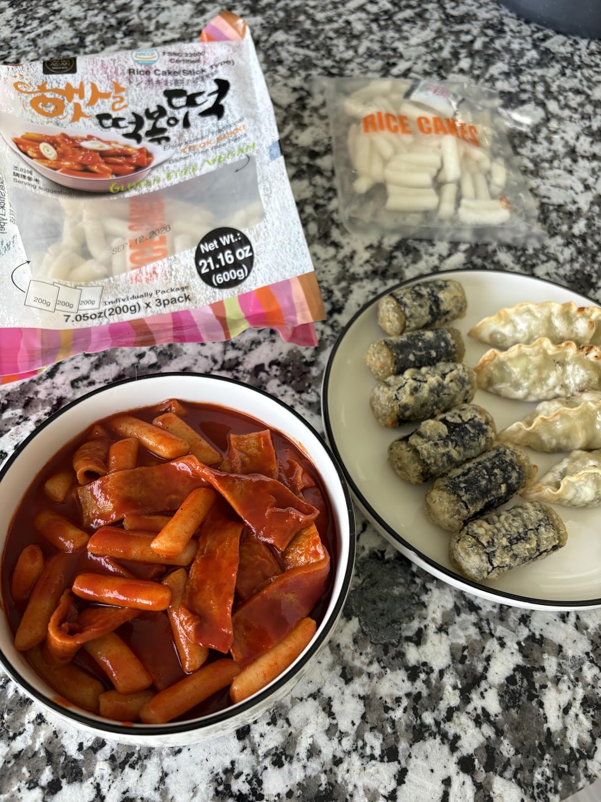 Unha's Korean Tteokbokki Garaettok Rice Cake Sticks, 21.16 oz 1 Pack customer photo 1