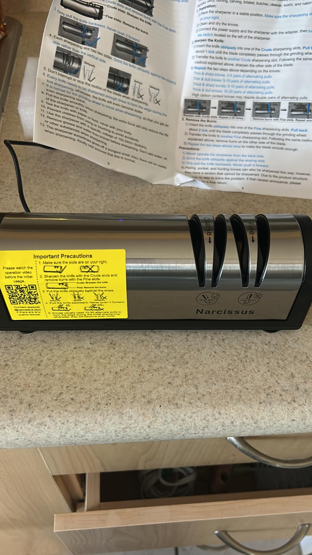 Narcissus Professional 2 Stage Electric Knife Sharpener with Scissors Sharpener customer photo 1