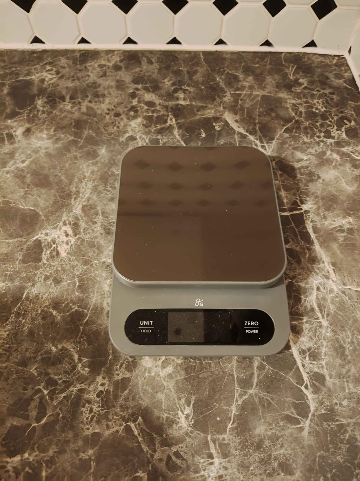 Greater Goods Digital Food Scale for Kitchen & Baking, 10kg/22lb High-Capacity Weight Scale with 1g Precision, Stainless Steel Platform, Hi-Def LCD, Ideal for Bread, Sourdough & Bulk Cooking customer photo 1