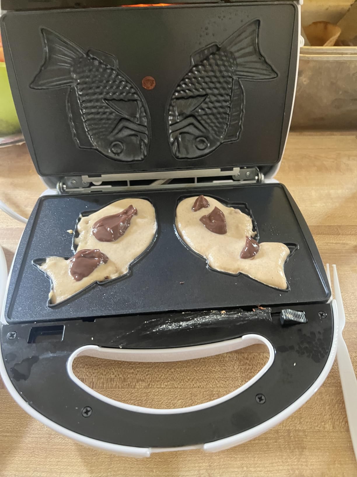 Mini-Donuts Maker, Mini-Pie and Quiche Maker, Taiyaki Maker - NEW 3 in 1 Three Slices Detachable Dessert Maker by StarBlue - White AC 110-120V 50/60Hz 700-800W customer photo 1