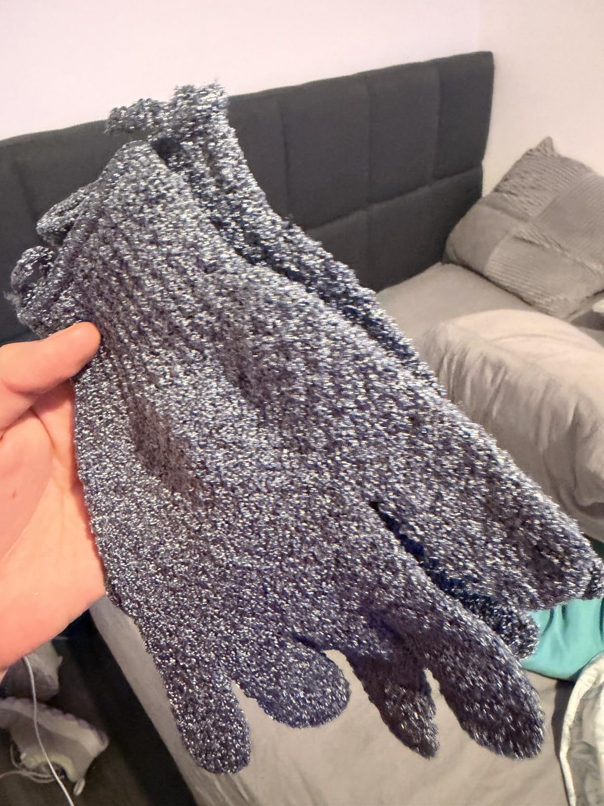 Yiclick Heavy Exfoliating Gloves 4Pcs, Exfoliating Mitt, Body Scrubber for Bath Shower Exfoliation, Body Scrub Exfoliator for Dead Skin Remover, Exfoliate Sponge Loofah Washcloth Men Women customer photo 2