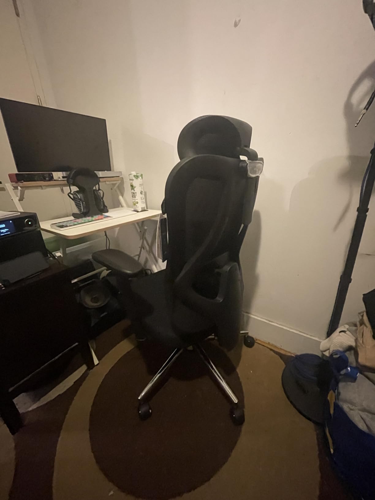 Hbada P3 Ergonomic Office Chair with 2D Adjustable Lumbar Support, Adjustable Headrest and Armrest, 145 Stepless Tilt Function (Black, No Footrest) customer photo 2