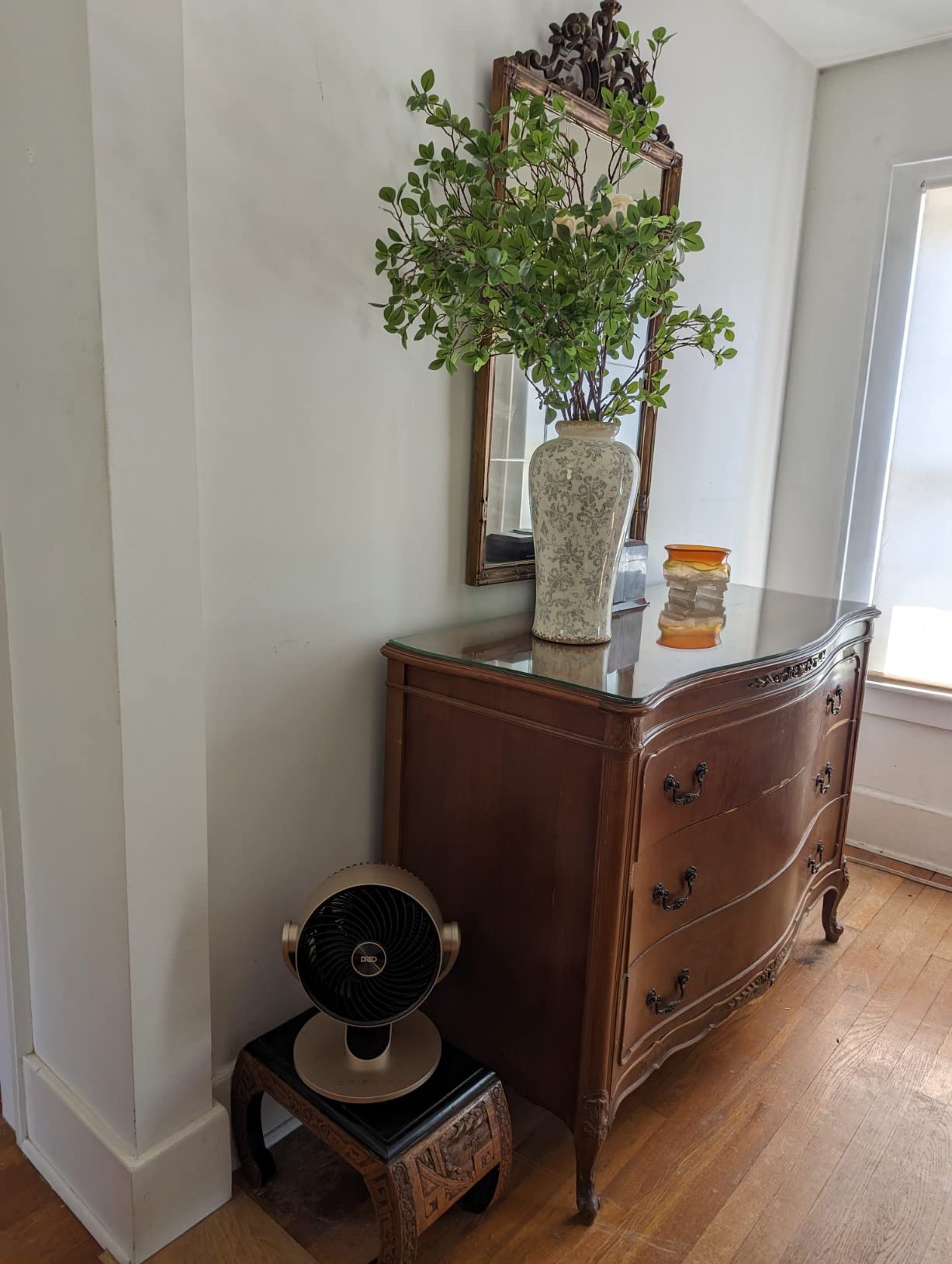 DREO Smart Fan for Bedroom, 120 Degree Vertical and 90 Degree Oscillating Fan with Remote/Voice, 13 Inch Height Quiet Air Circulator for Whole Room, 70 ft, 4 Speeds, 5 Modes, 12H Timer, Desk Fans for Home, Office customer photo 1