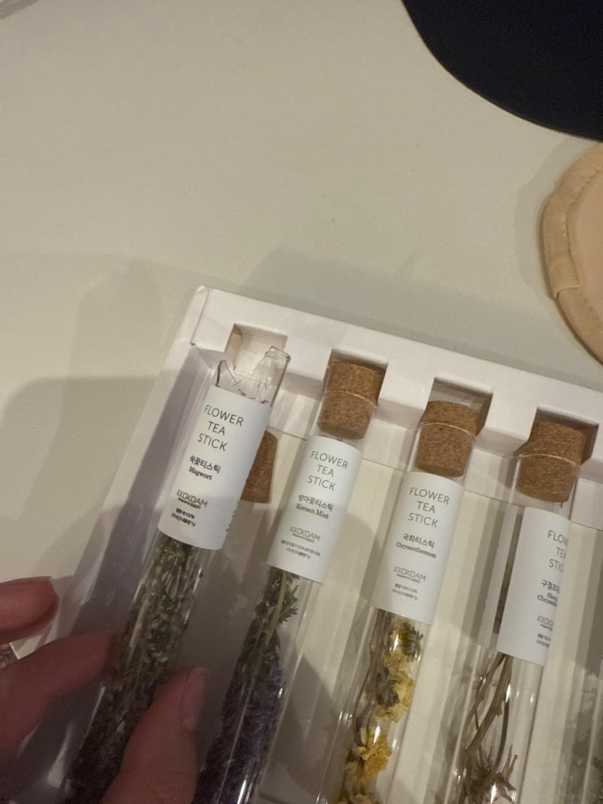 KKOKDAM Premium Flower Korean Tea Stick Gift Set - 5 Handcrafted Blooming Herbal Tea Variety Pack in Glass Tubes, Caffeine-Free Women & Mom Gift Box customer photo 2