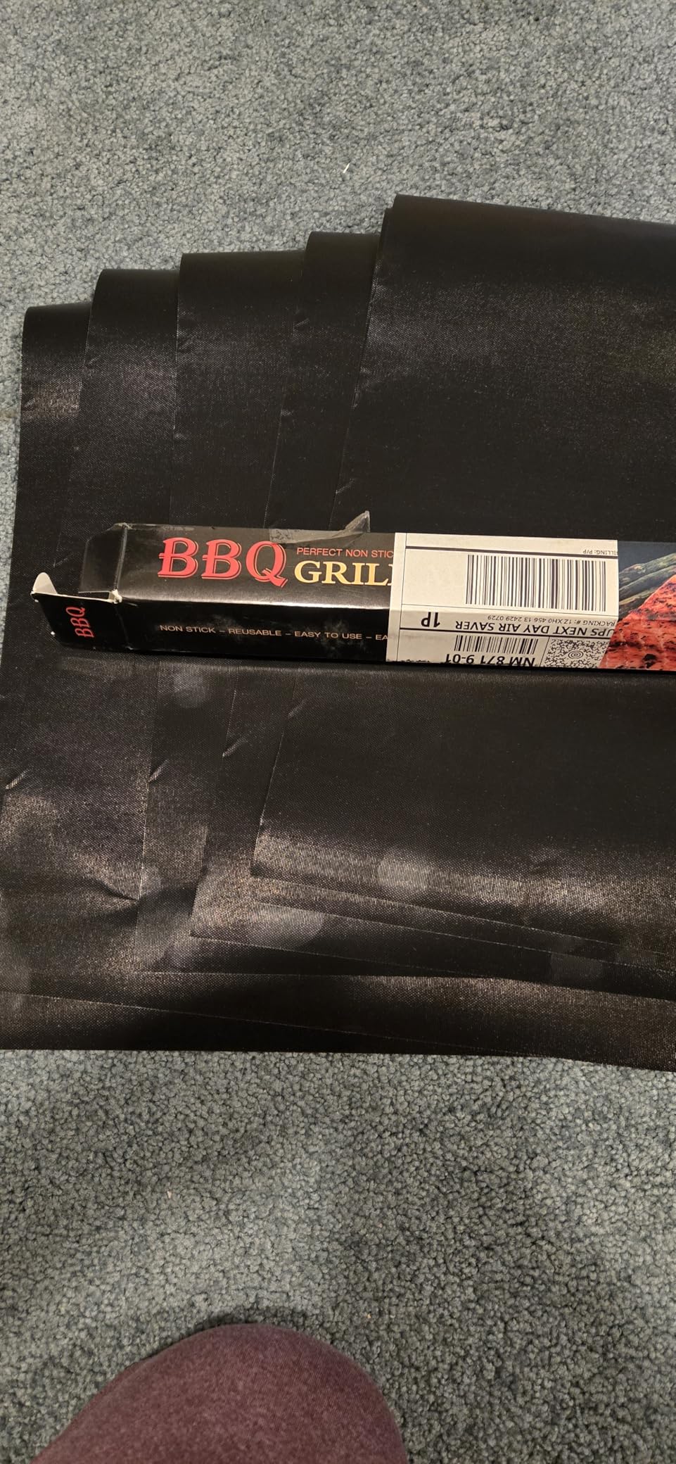 UBeesize Copper Grill Mats 6-Pack, Non-Stick PFOA-Free, 500°F Heat Resistant, Easy Clean, Cut-to-Fit for Gas/Charcoal/Infrared Grills, Camping Accessories for Steak Chicken Fish Vegetables customer photo 1