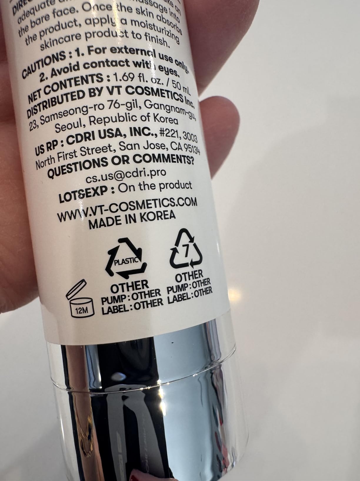 VT COSMETICS CICA Reedle Shot 700, Spicule Microneedling Serum for Pore Care & Exfoliation, Exosome & Centella Asiatica for Glass Skin, Acne & Blemish Care, Korean Liquid Skin Booster (1 Fl Oz / 30ml) customer photo 2