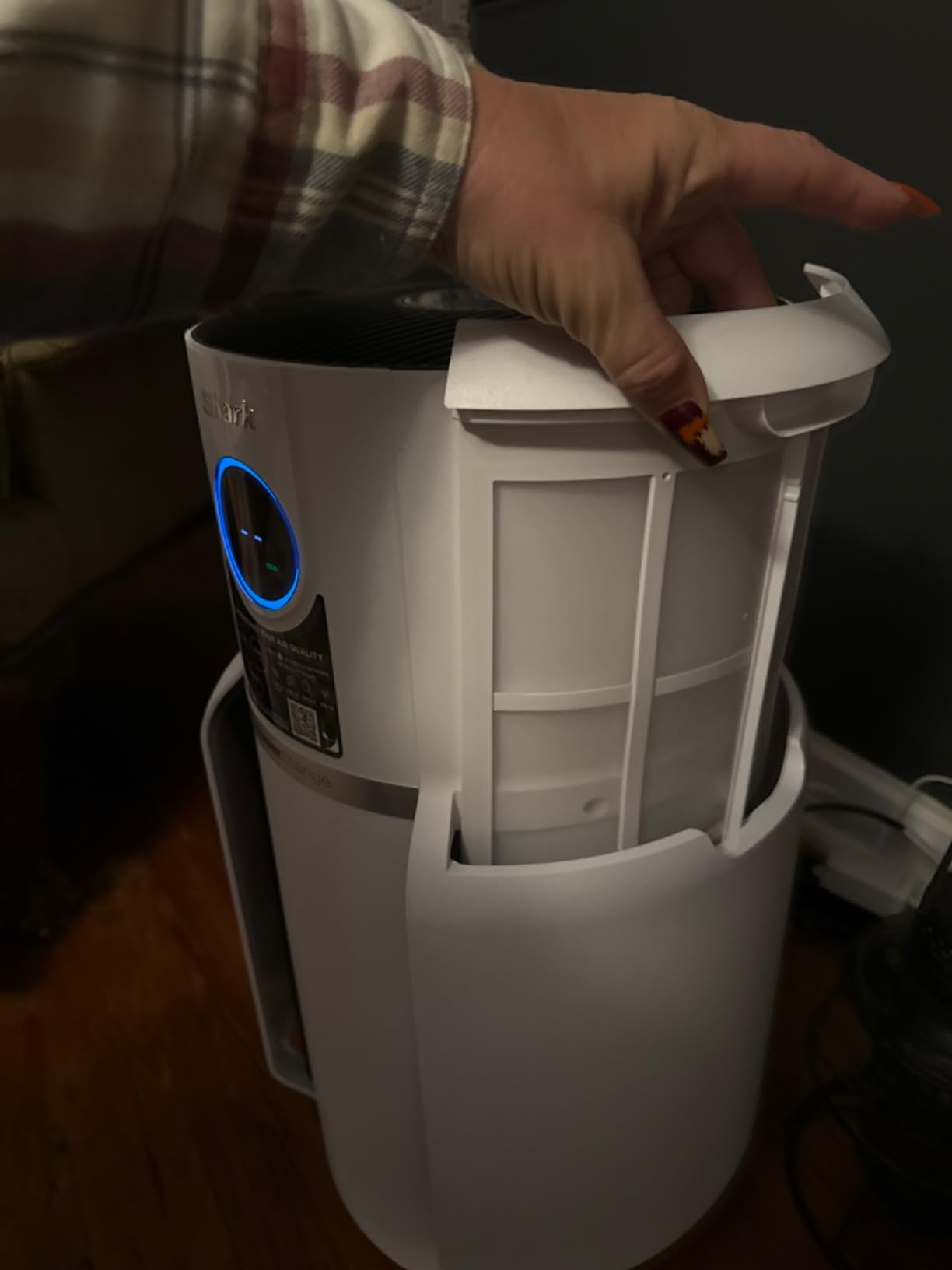 Shark Air Purifier for Home, NeverChange Max, 1,300 sq. ft. for Large Room, Kitchen, Home Office, HEPA-Exceeding Filter, Captures Pollutants, Pet Dander, Dust, Odor, Smoke, and More, HP301, Grey customer photo 1