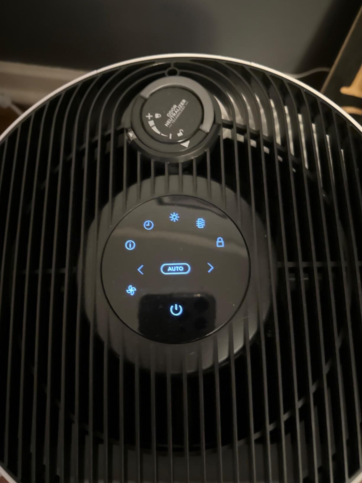 Shark Air Purifier for Home, NeverChange Max, 1,300 sq. ft. for Large Room, Kitchen, Home Office, HEPA-Exceeding Filter, Captures Pollutants, Pet Dander, Dust, Odor, Smoke, and More, HP301, Grey customer photo 2