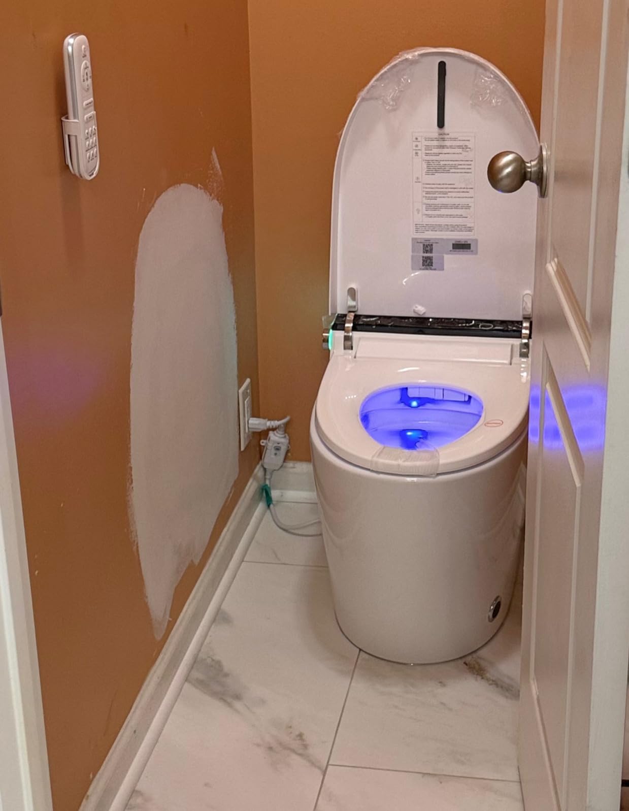 Smart Toilet with Warm Water Sprayer and Dryer, One Piece Bidet Toilet with Auto Dual Flush Foot Sensor Operation, Heated Seat Smart with Built In Fahrenheit LED Display customer photo 1