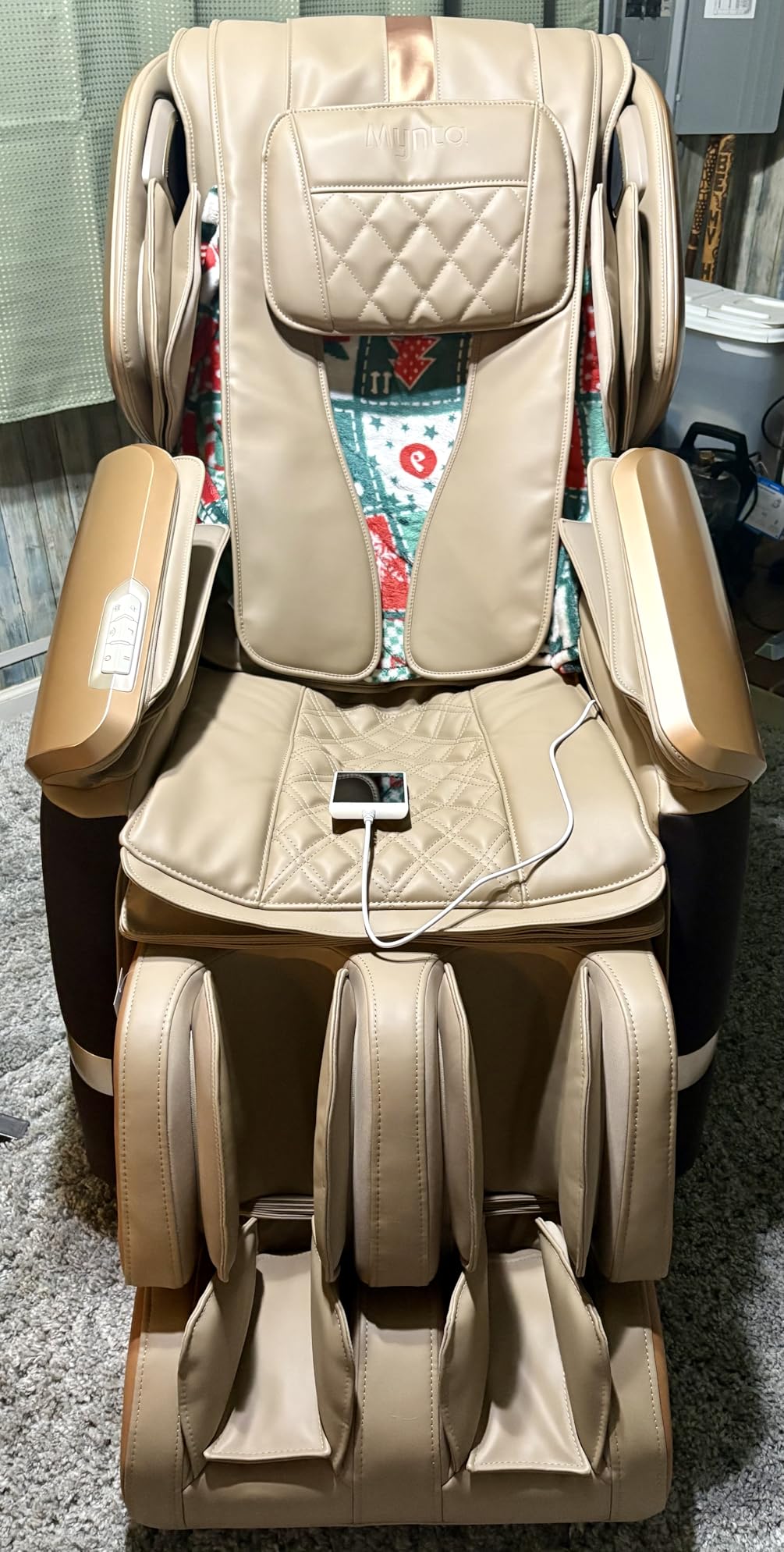 MYNTA 4D Massage Chair, Dual Mechanism 4D+2D Massage Chair Full Body, Waist & Shawl Heating with Extended SL-Track, Foot & Calf Massager, Music Sync with Hi-Fi Bluetooth Speaker customer photo 1
