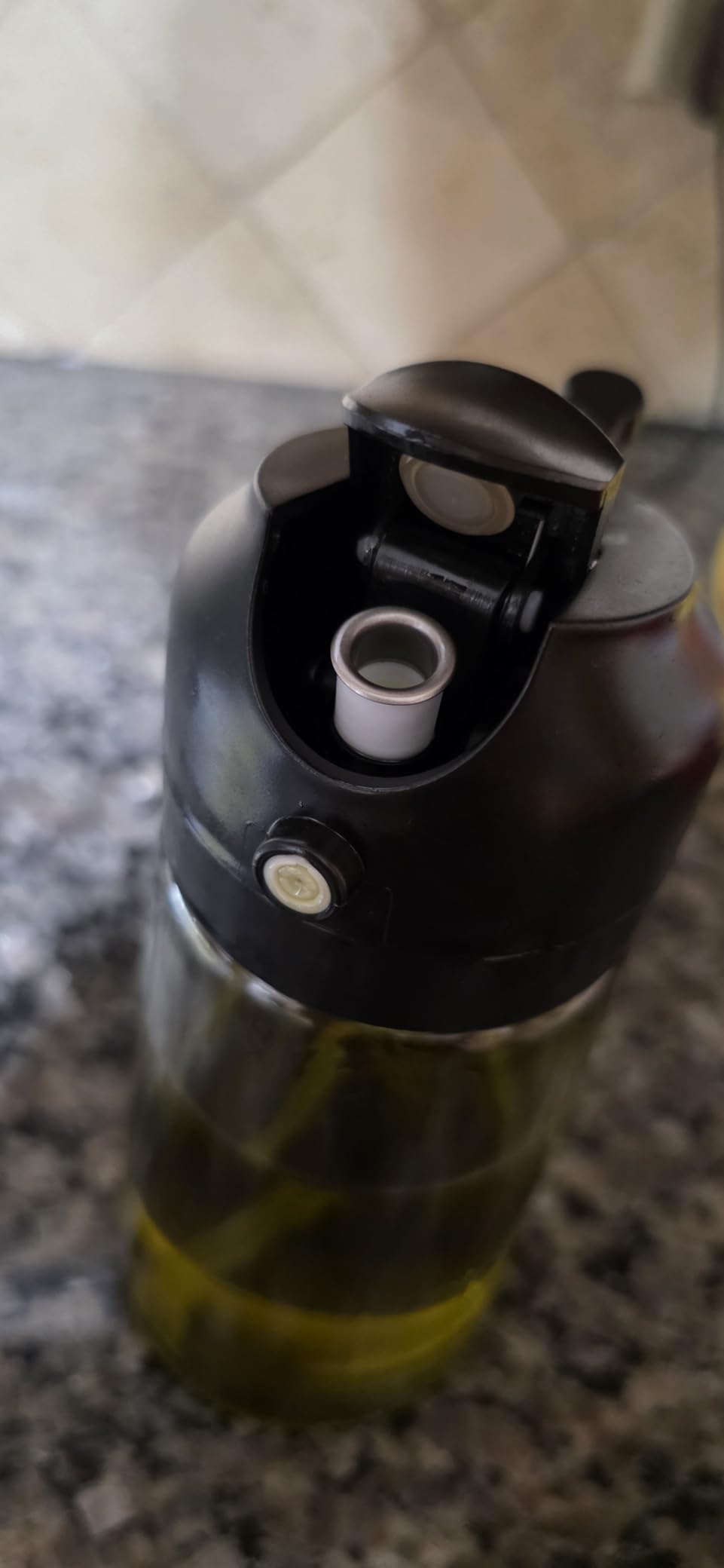 YARRAMATE 16oz/470ml Glass Olive Oil Sprayer for Cooking with Stickers, 2 in 1 Oil Dispenser for Kitchen Gadgets, Food Grade Premium Spray Bottle with Portion Control for Salad, Frying, BBQ (Black) customer photo 2