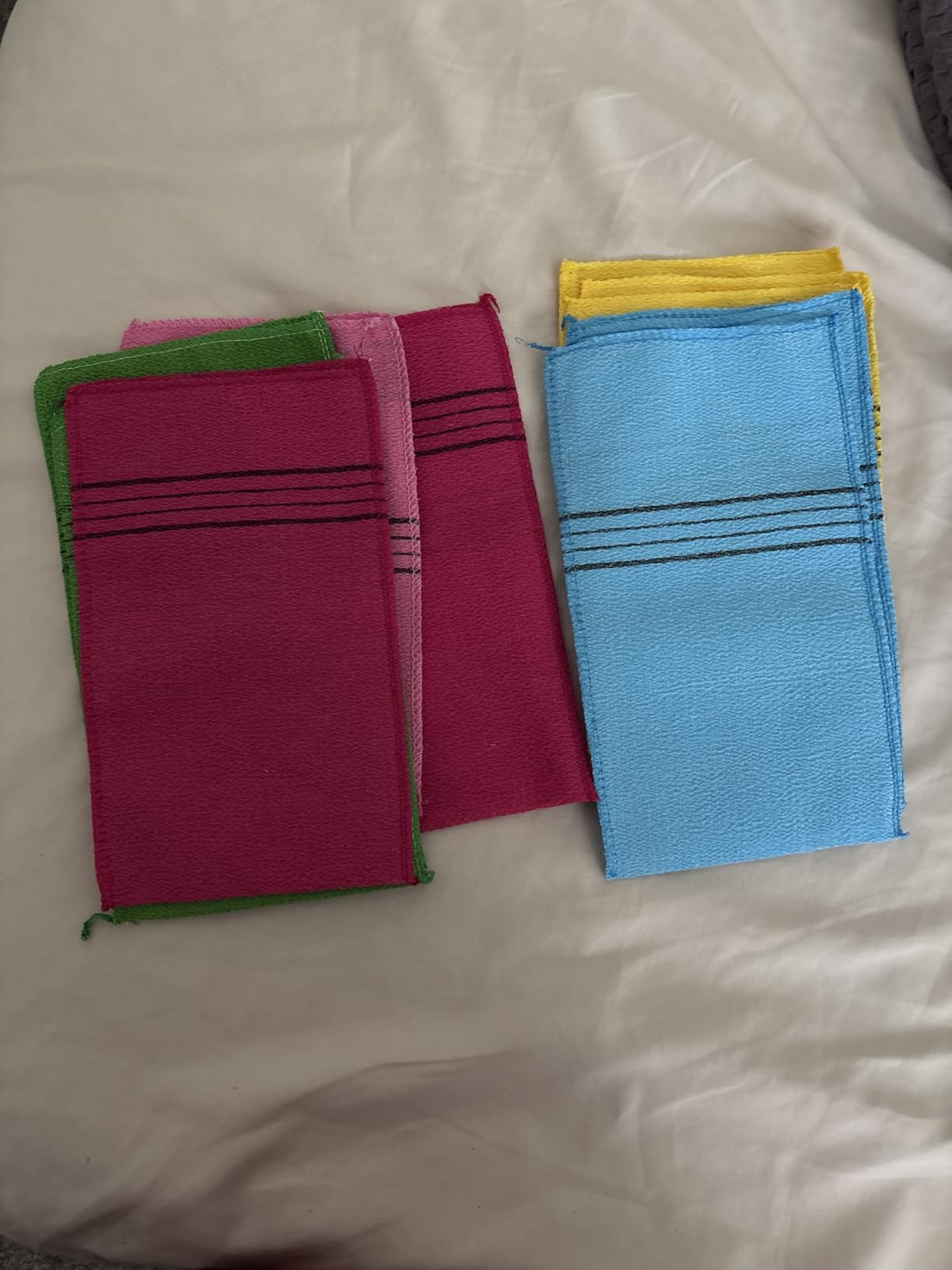 15 Pcs Korean Exfoliating Mitt, 9*5.5 in Gentle Exfoliating Korean Scrub Mitt, Large Korean Washcloth Exfoliating, Colorful Korean Body Scrubber for Cleaning Skin, Reducing Dirt and Grease (5 Colors) customer photo 1