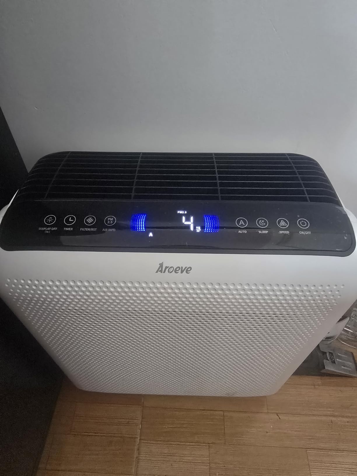 AROEVE Air Purifiers for Bedroom Home Large Room Up to 1504 Ft², 5 Layer Filter for Smoke Pollen Allergies Pet Dander Odor, Air Quality Monitor, Sleep Mode, Timer for Office, Dorm, Kitchen, MK07 White customer photo 1