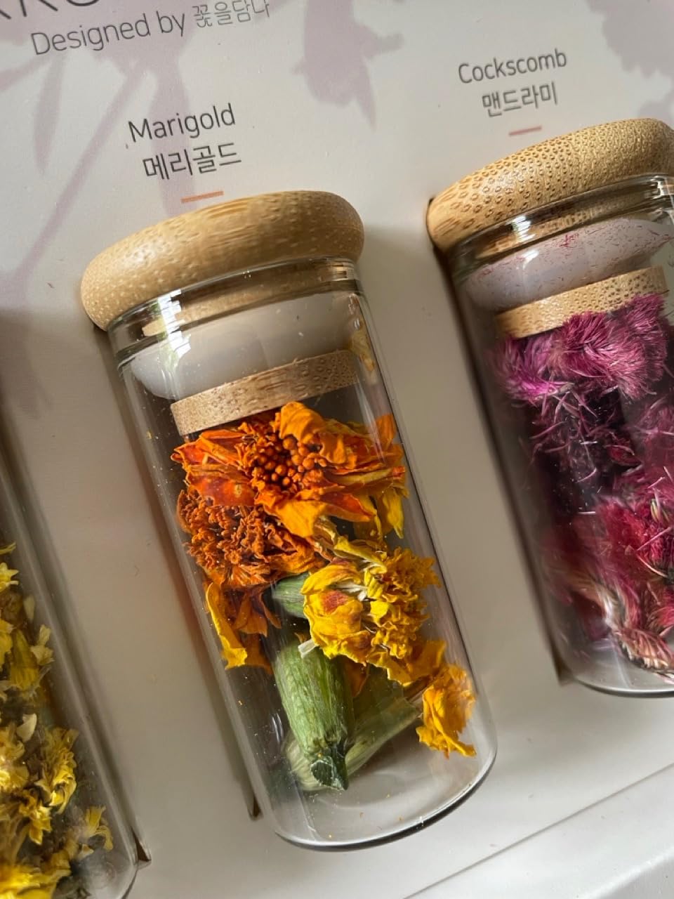 KKOKDAM Lovely Blossom Flower Tea Sampler in Glass Jars - Premium 5 Loose Leaf Herbal Tea Variety Pack, Women & Mom Gift Box customer photo 2