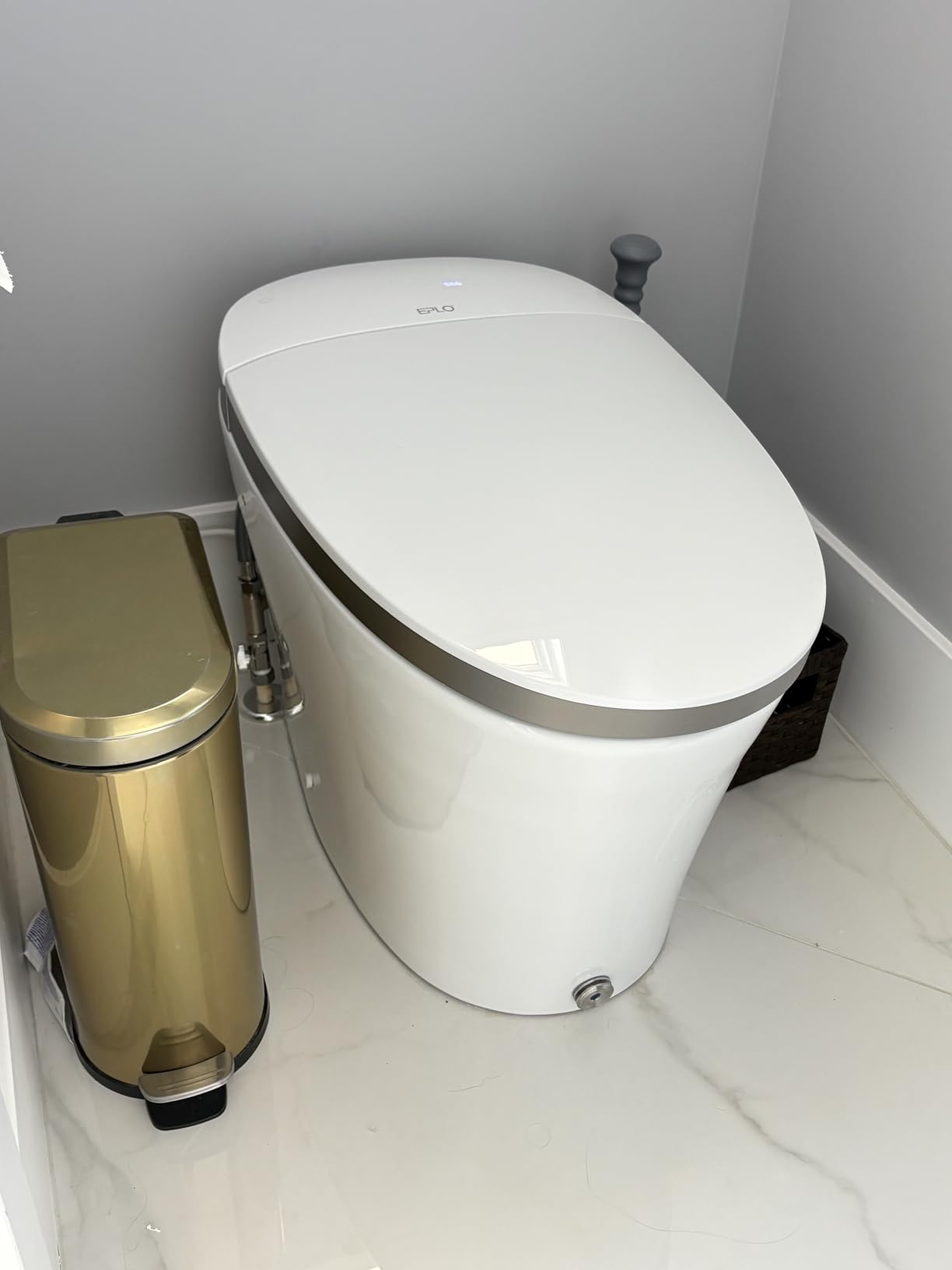 EPLO Tankless Smart Toilet Bidet, Auto Open/Close lid, Blackout Flush, Heated Seat, Dual Auto Flush, Foot Sensor Operation, LED Display, One Piece Elongated Modern Bidet Toilet Combo G20 customer photo 2