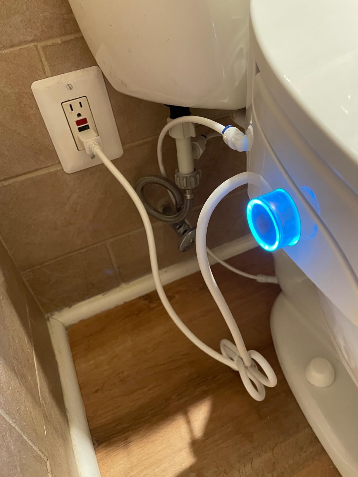 WLJBIDET Bidet Toilet Seat with Remote Control, Electronic Heated Bidet Seat with Adjustable Warm Water and Pressure, Warm Air Drying, Display Screen, Night Light, Slow Closed Toilet Lid, Elongated customer photo 2