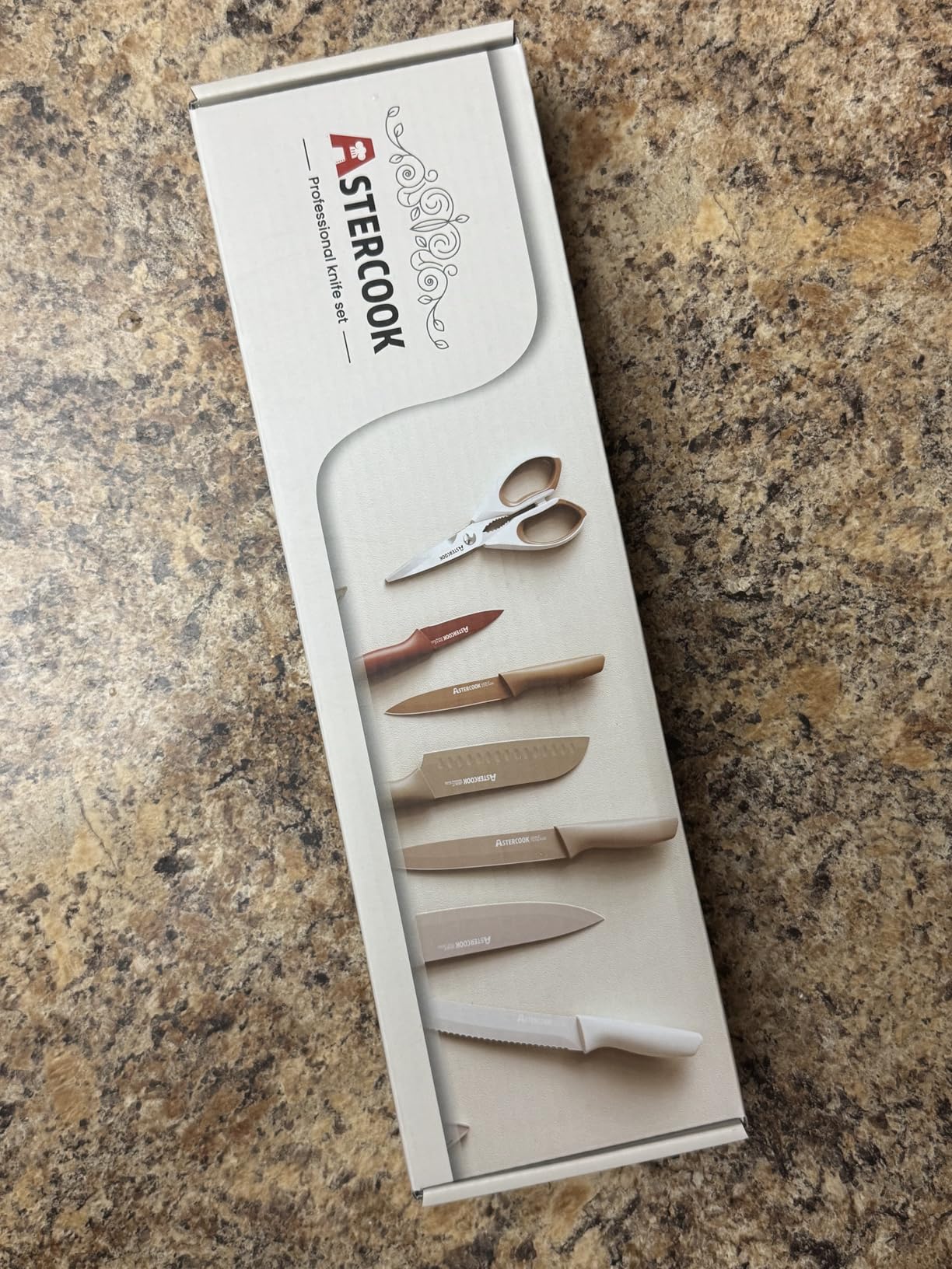 Astercook Knife Set, 13 Pieces Kitchen Knives Set with Healthy Anti-Rust Coating, Dishwasher Safe customer photo 2