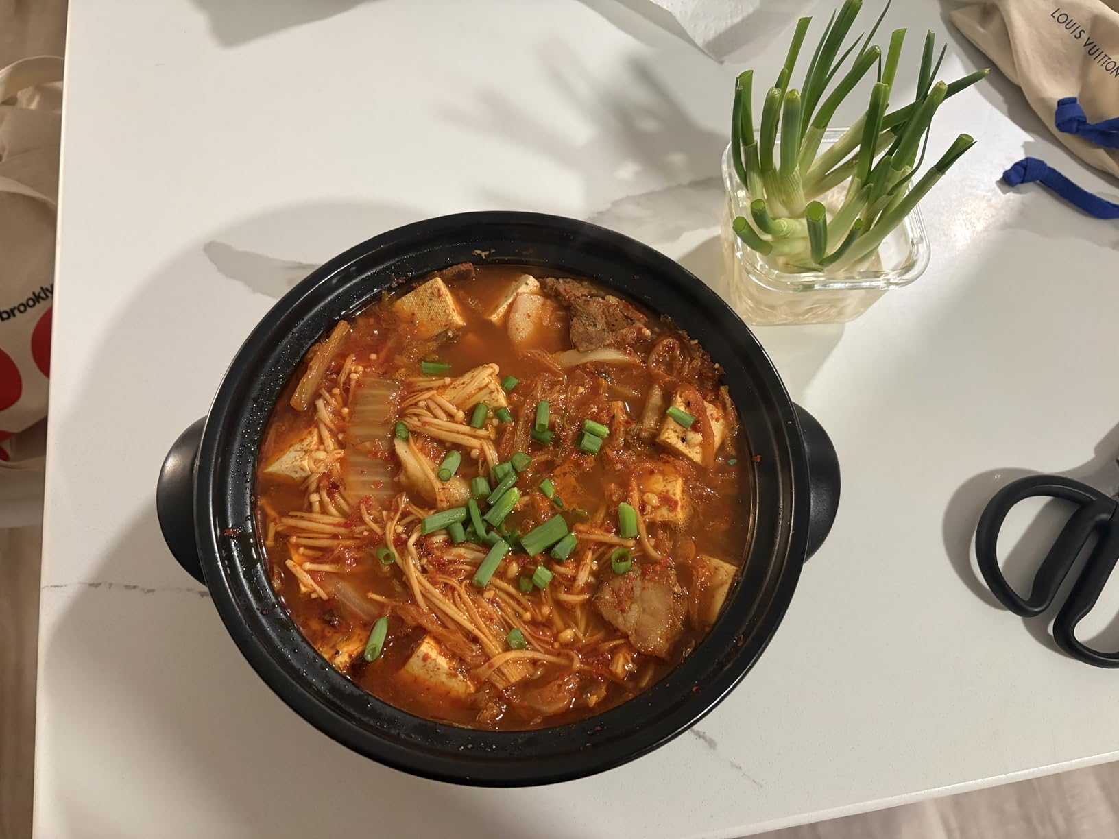 Okllen Large Korean Ceramic Bowl with Lid and Platter, 54 oz Clay Pot for Cooking, Sizzling Hot Pot for Dolsot Bibimbap, Soup, Casserole, Rice, Stew, Noodle customer photo 1