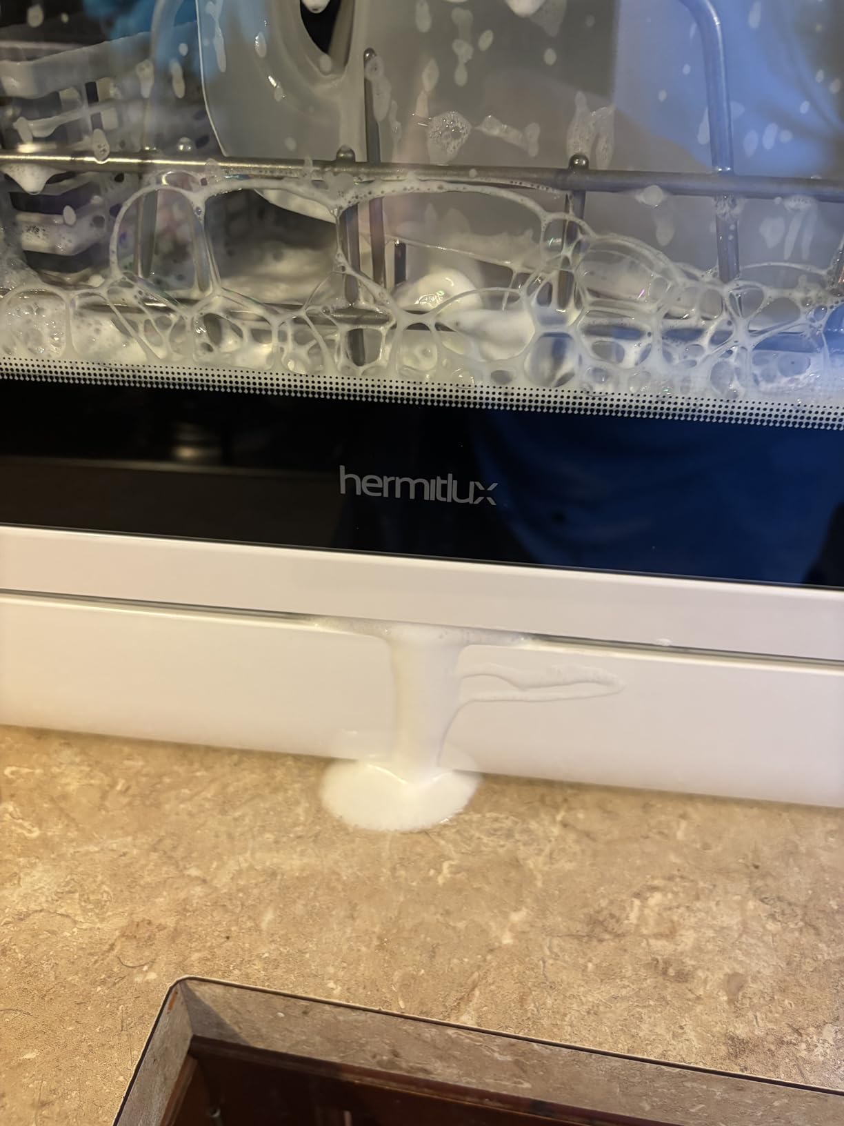 Hermitlux Countertop Dishwasher, 7 Washing Programs Portable Dishwasher | Mini Dishwashers with 5-Liter Built-in Water Tank, Glass Door, LED Light, No Hookup Needed for RV & Apartment Use customer photo 1