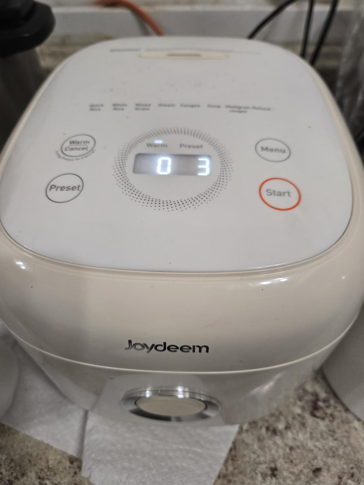 Joydeem Stainless Steel Rice Cooker, Uncoated Non-Stick 316L Stainless Steel Inner Pot, 6 Cup Uncooked, 3L/3.2 qt, DFB-D300, Cream Color customer photo 1