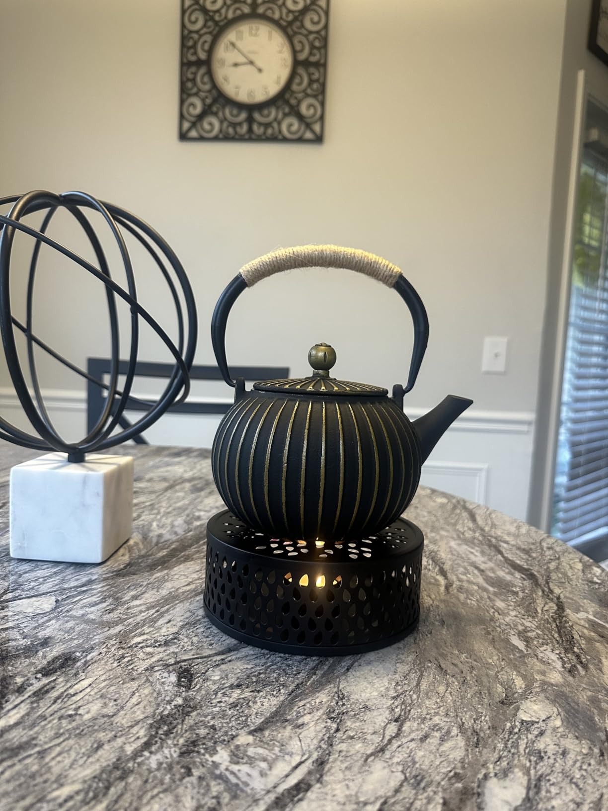 Cast Iron Teapot - Japanese Tetsubin 34oz (1000ml) Enamel Coated Interior with Removable Stainless Steel Infuser, Stovetop Safe Tea Kettle for Tea Ceremony, Black Gold customer photo 2