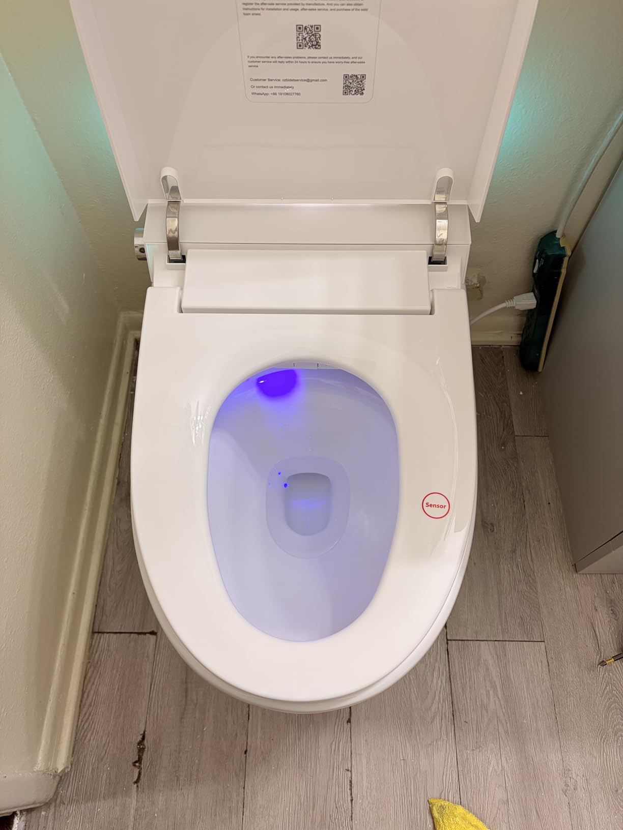 Smart Toilet with Bidet Built In, One Piece Bidet Toilet with Auto Dual Flush, Foam Shield, Modern Elongated Tankless Toilet with Foot Sensor, Heated Bidet Seat, Warm Water & Dryer, LED Display customer photo 1