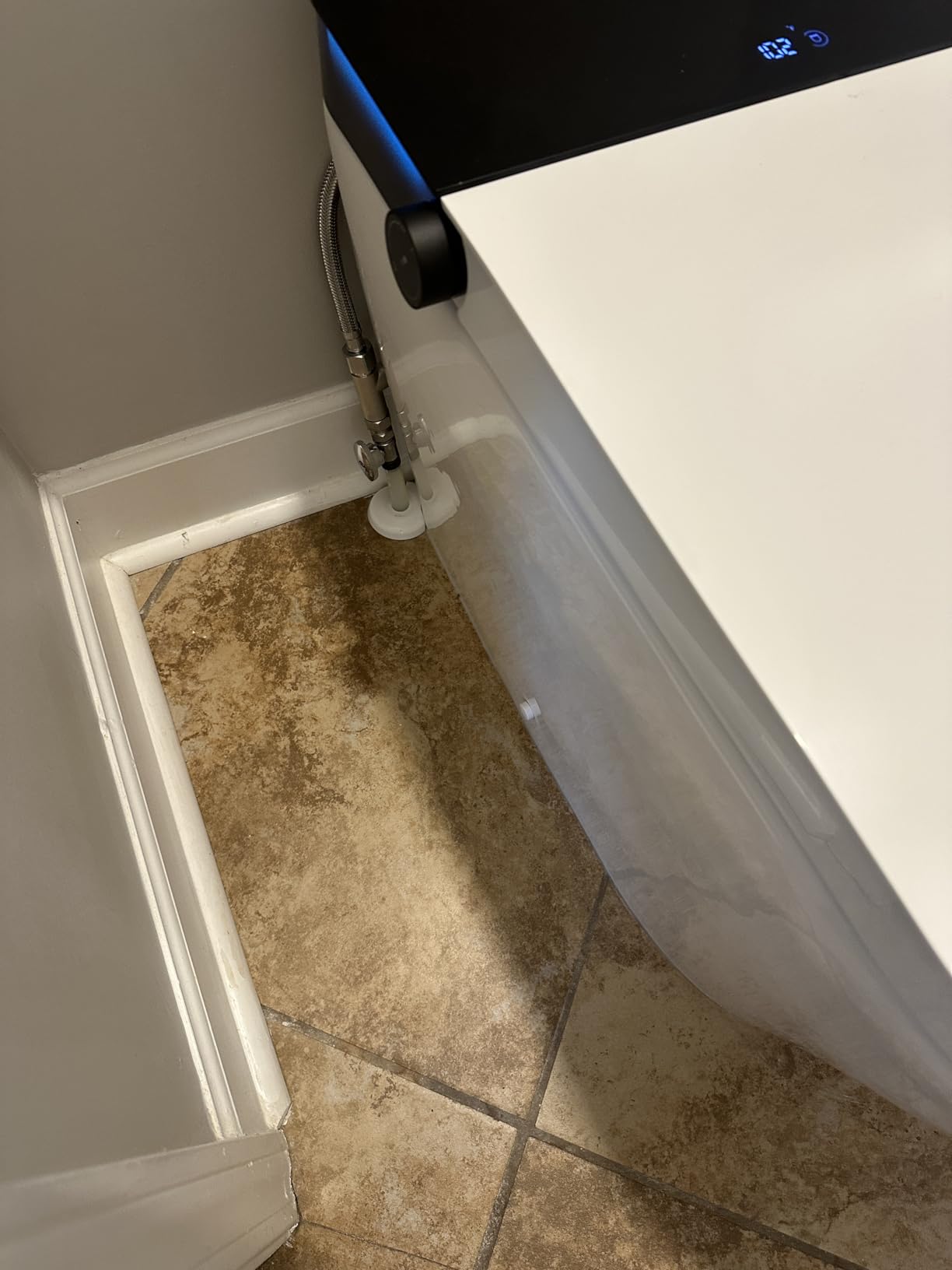 Casta Diva Smart Toilet with Bidet Built in, Auto Open Close, Foot Sensor, 1000 MaP Auto Flushing, ADA Comfort Height, Artistic Lighting, Smart Heated Seat, Foam Dispenser, Tank Built in (CD-U010Max) customer photo 1