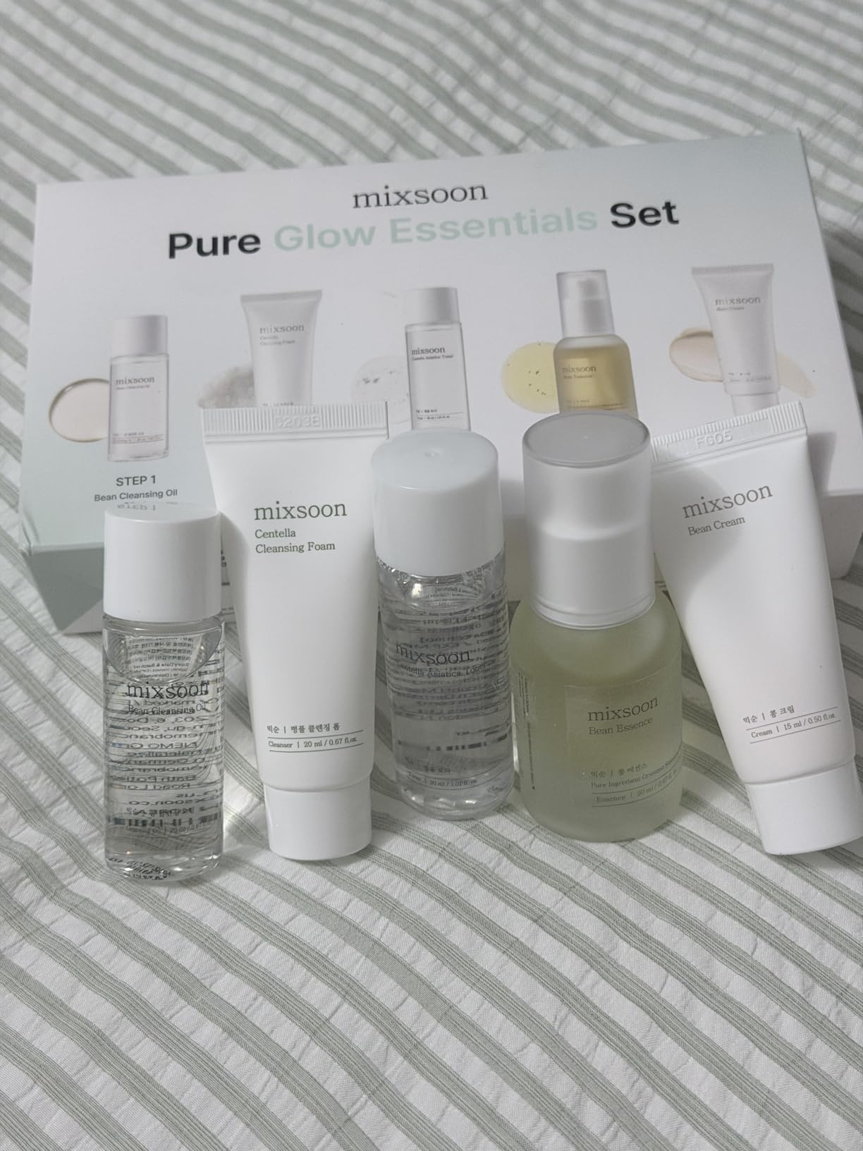 mixsoon Pure Glow Essentials Set - 5-Step Skincare Kit - Travel kit, Travel size kit, Hydrating Skincare Gift Set (15ml*1+20ml*3+30ml*1) Korean Glass Skin Care customer photo 2